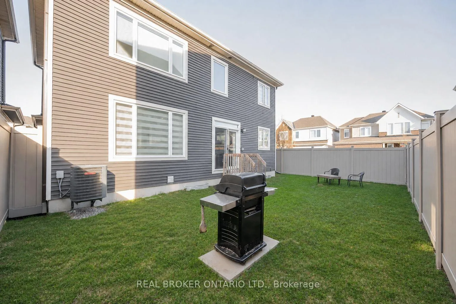 Photo 33 of 358 Lamarche Avenue, Ottawa, Chapel Hill South - Orleans Village — HOMEH