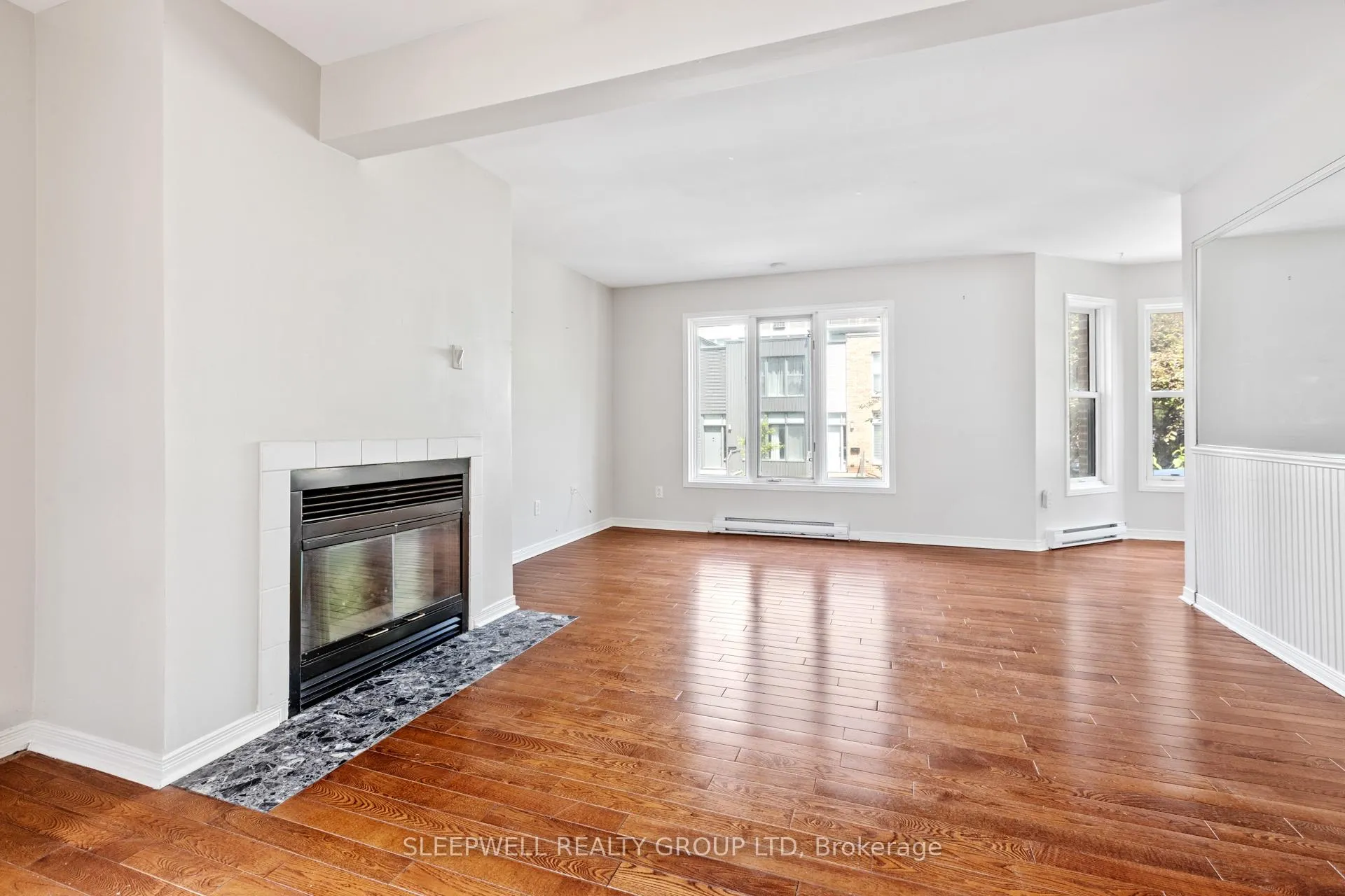Photo 4 of Unit 2, 232 Wilbrod Street, Ottawa, Sandy Hill — HOMEH
