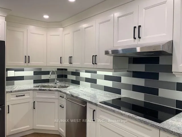 Photo 25 of Unit F13, 288 Mill Road, Etobicoke, Markland Wood — HOMEH