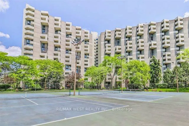 Photo 34 of Unit F13, 288 Mill Road, Etobicoke, Markland Wood — HOMEH