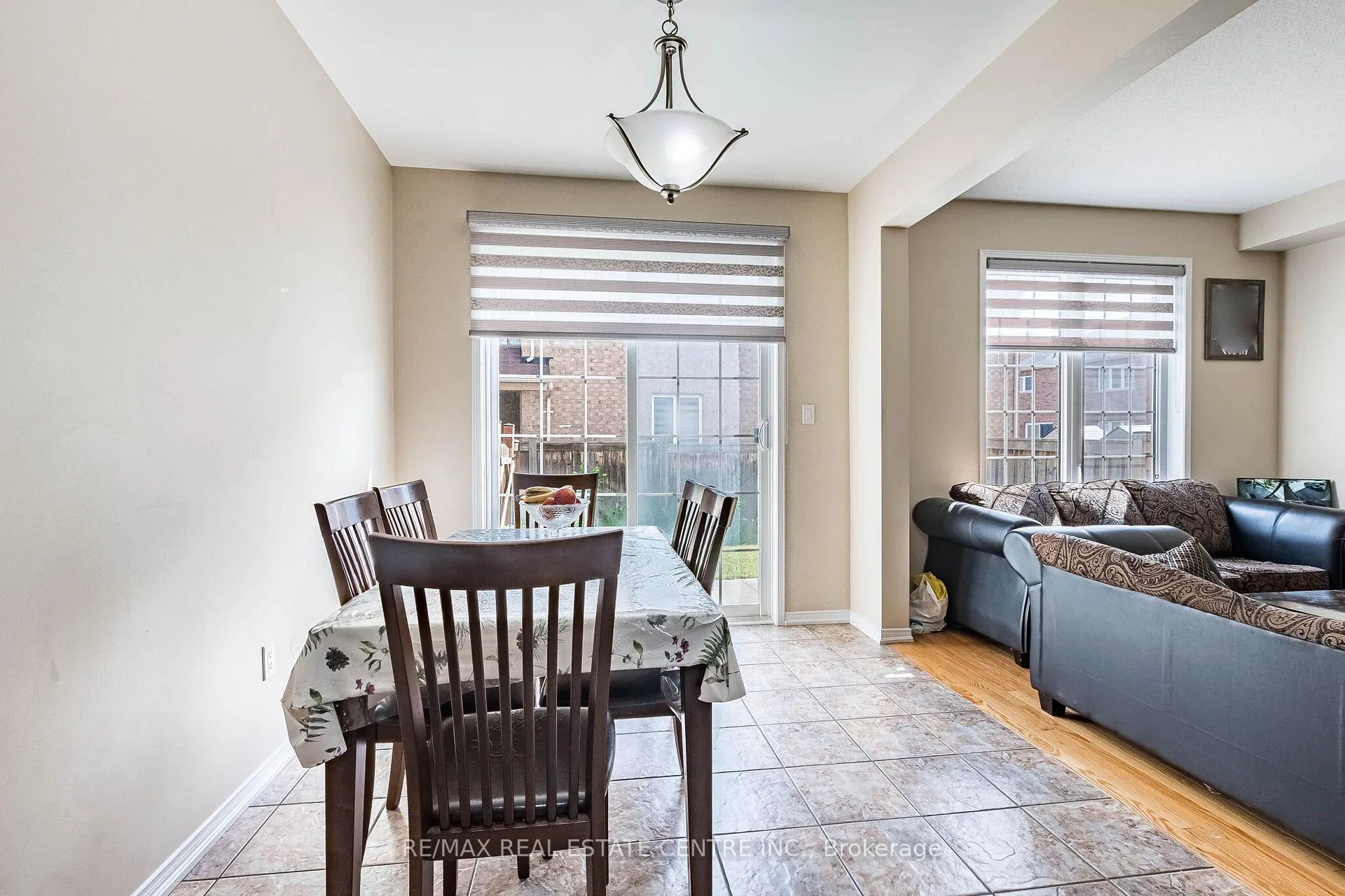 Photo 20 of 7 Loftsmoor Drive, Brampton, Sandringham-Wellington — HOMEH