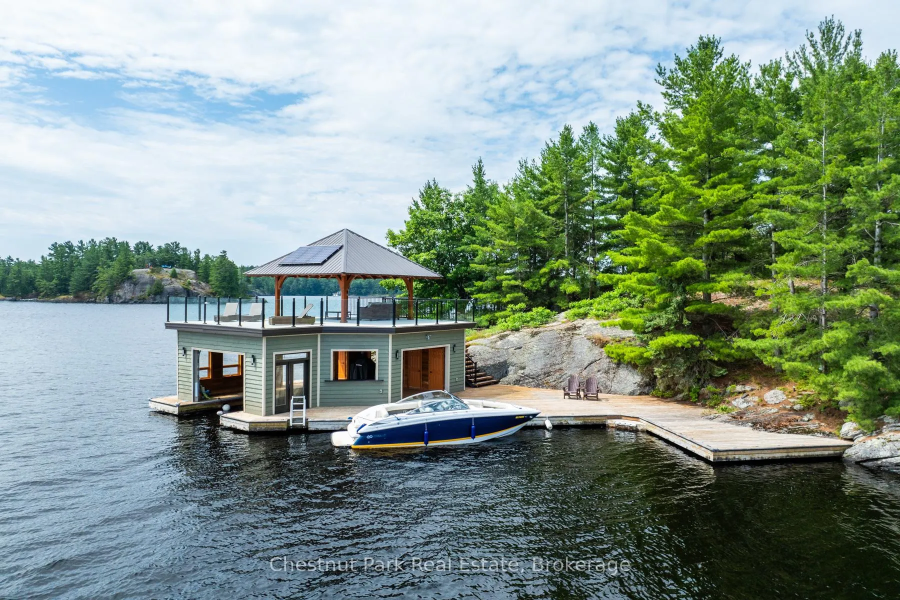 Photo 3 of 1 Helena Island, Gravenhurst, Muskoka (S) — HOMEH