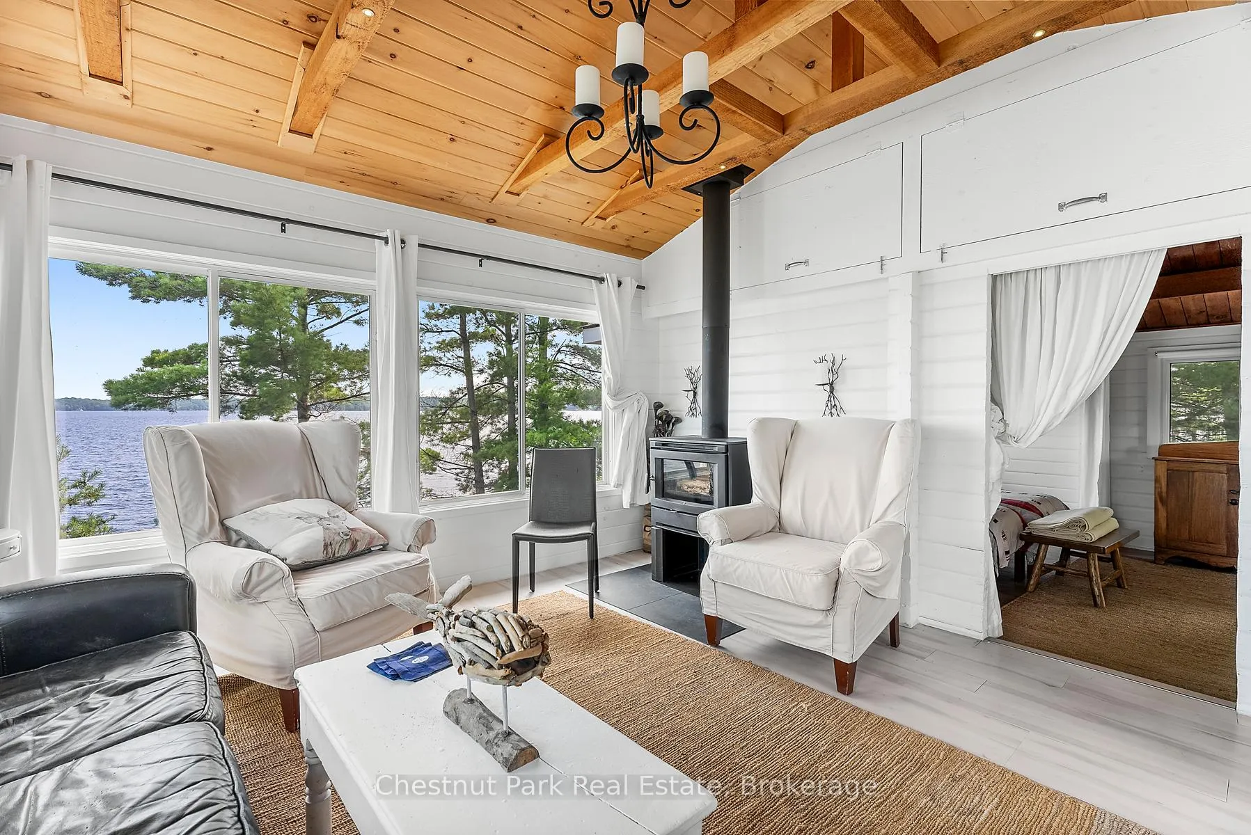Photo 12 of 1 Helena Island, Gravenhurst, Muskoka (S) — HOMEH