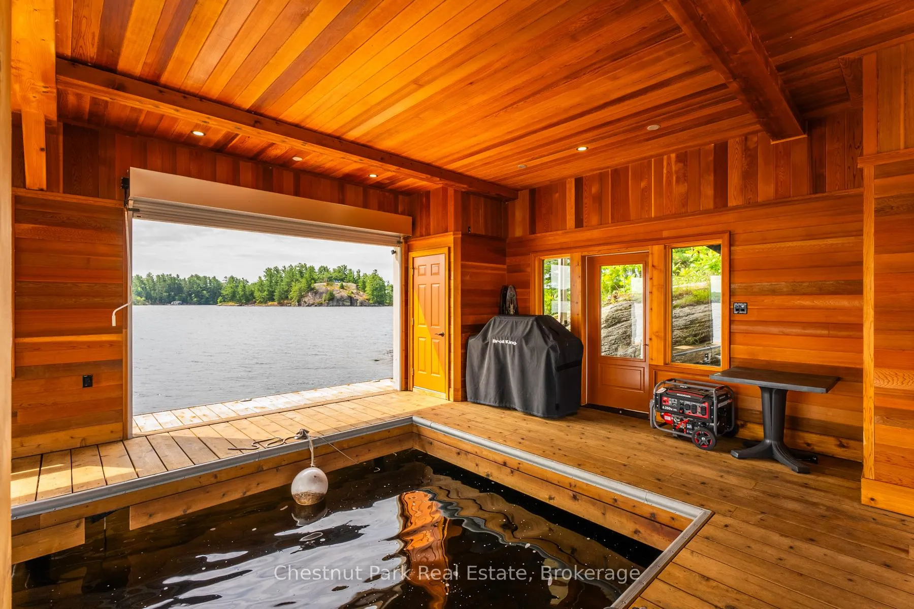 Photo 28 of 1 Helena Island, Gravenhurst, Muskoka (S) — HOMEH