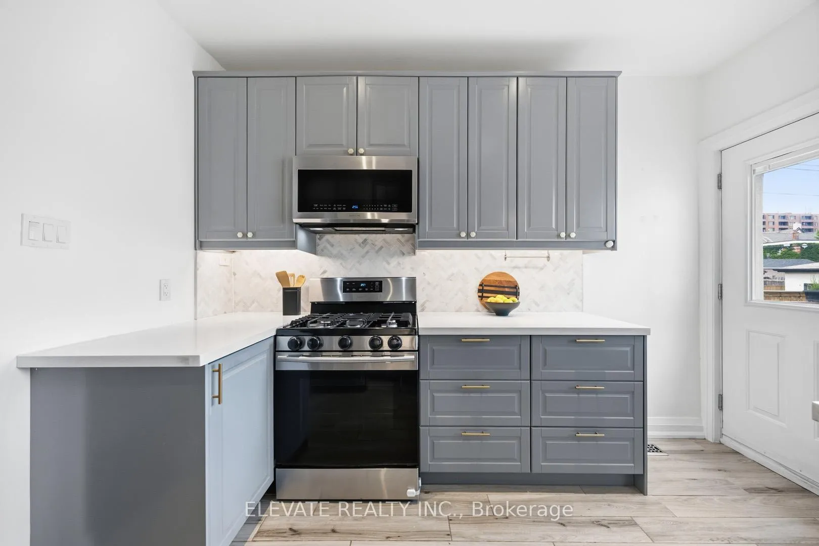 Photo 14 of 53 Laughton Avenue, Toronto, Weston-Pellam Park — HOMEH