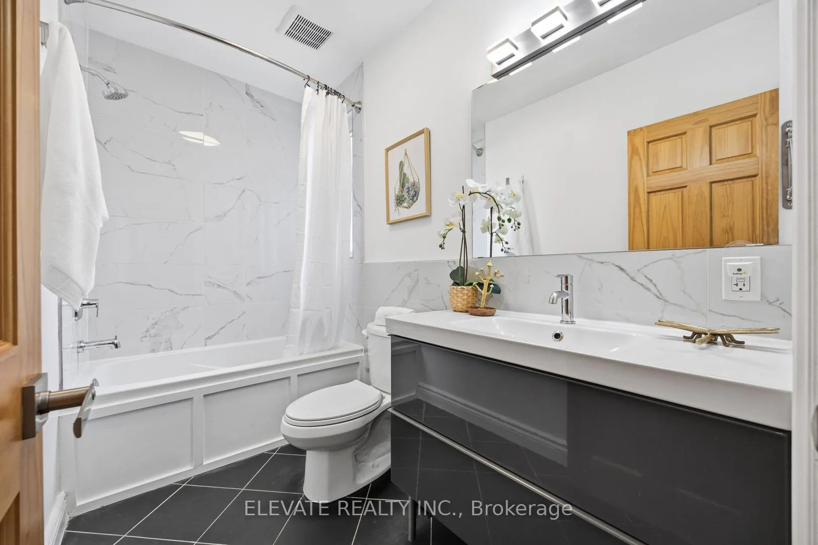 Photo 22 of 53 Laughton Avenue, Toronto, Weston-Pellam Park — HOMEH
