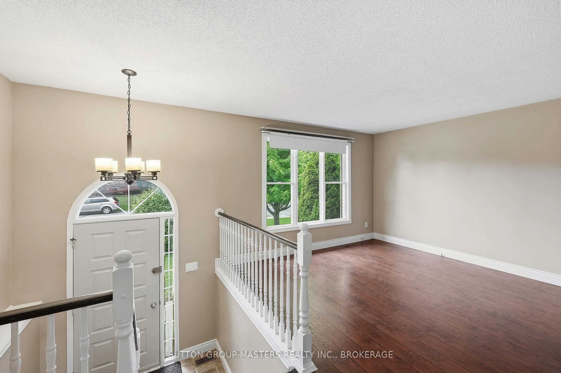 Photo 6 of 280 Owens Crescent, Kingston, East Gardiners Rd — HOMEH