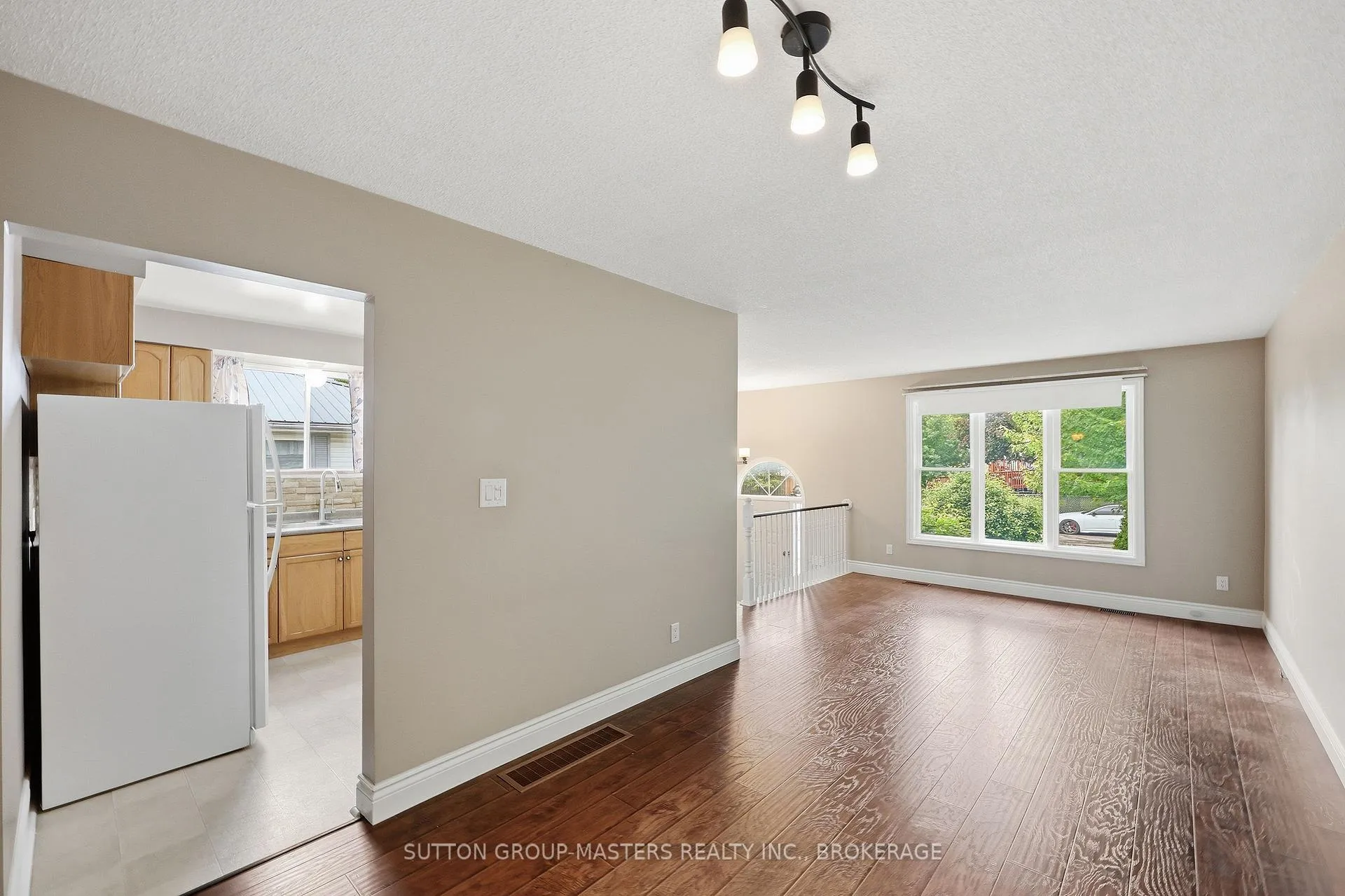 Photo 15 of 280 Owens Crescent, Kingston, East Gardiners Rd — HOMEH