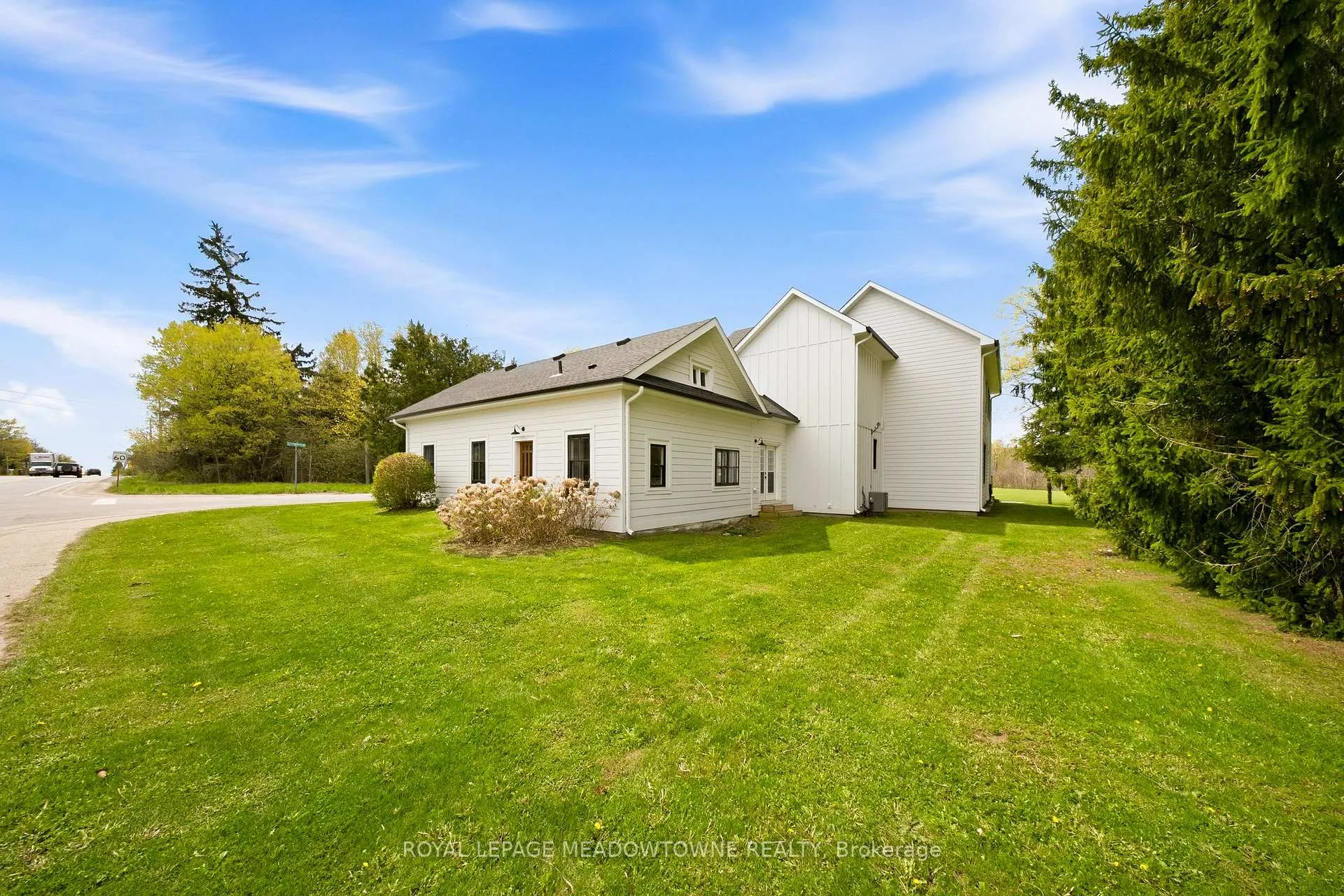 Photo 37 of 12979 27 Side Road, Halton Hills, Rural Halton Hills — HOMEH