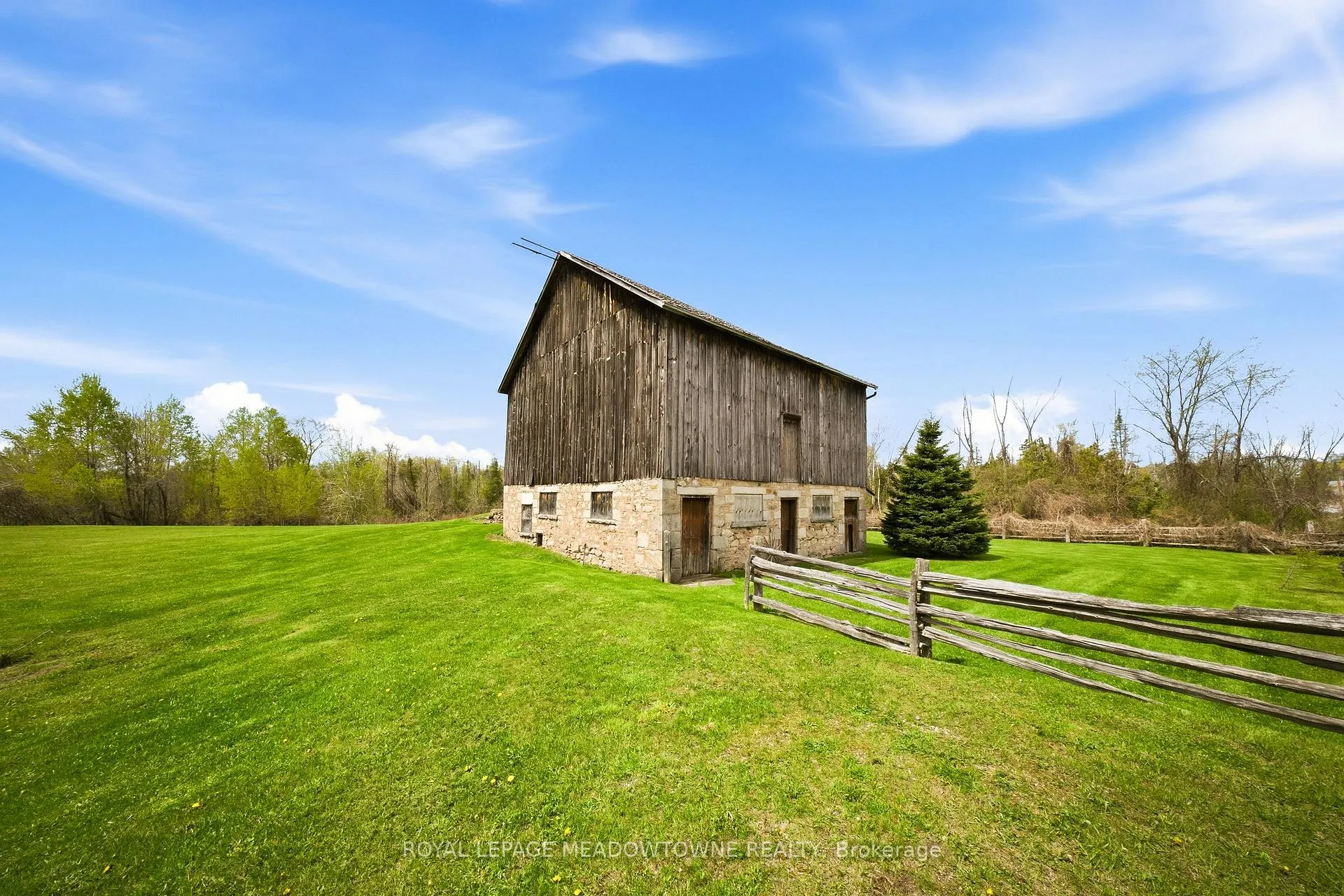 Photo 41 of 12979 27 Side Road, Halton Hills, Rural Halton Hills — HOMEH