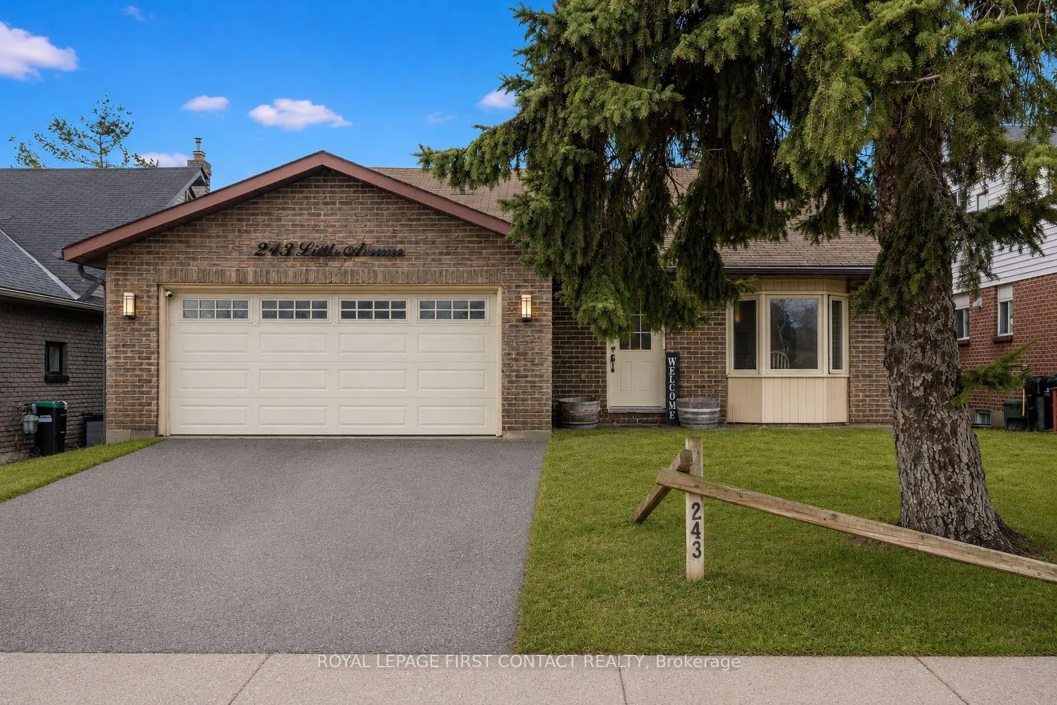 Photo 2 of 243 Little Avenue, Barrie, Allandale Heights — HOMEH