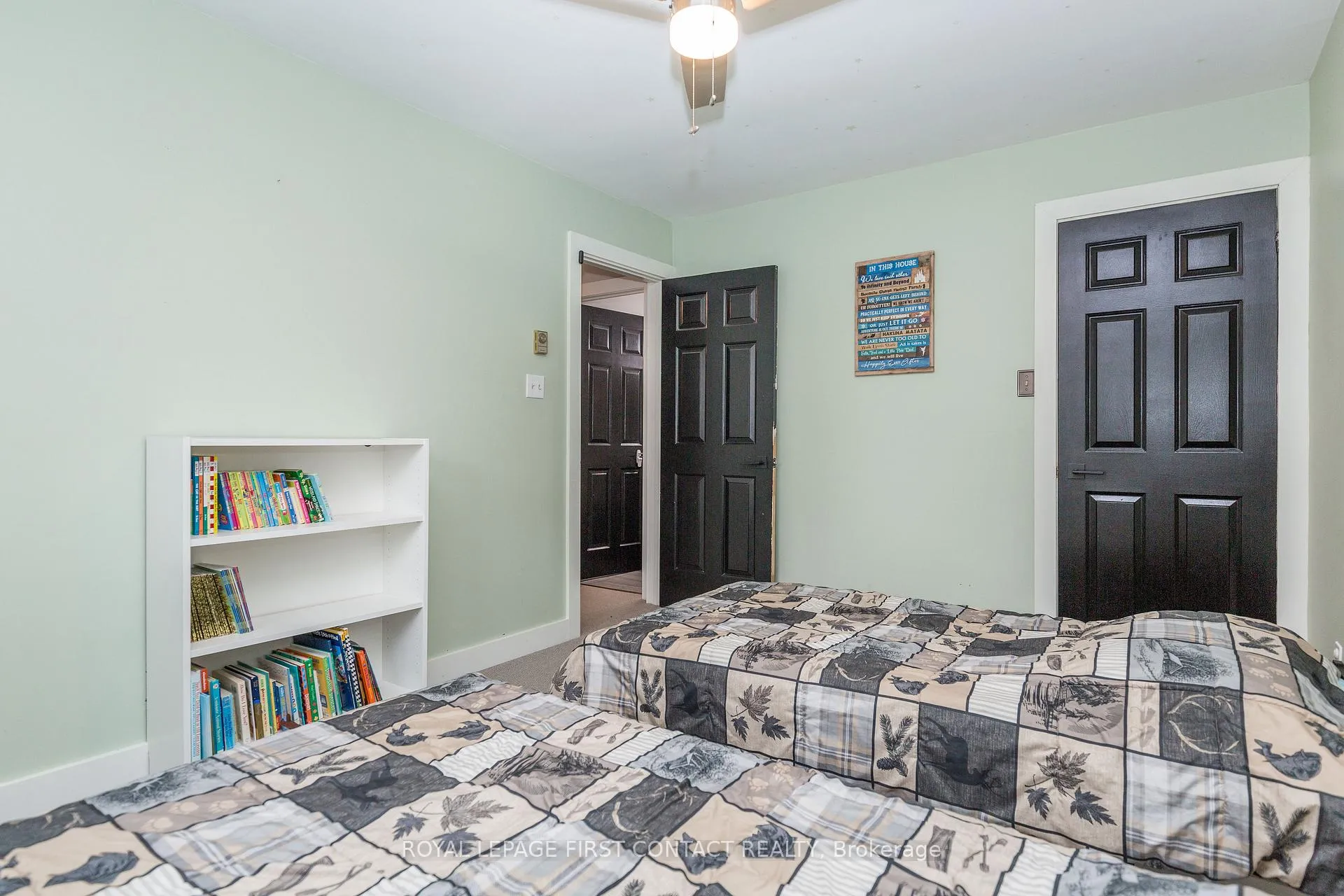 Photo 23 of 243 Little Avenue, Barrie, Allandale Heights — HOMEH
