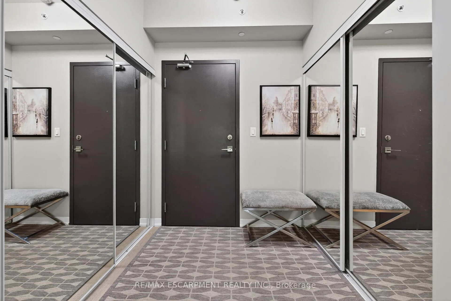 Photo 12 of Unit 214, 1284 Guelph Line, Burlington, Mountainside — HOMEH
