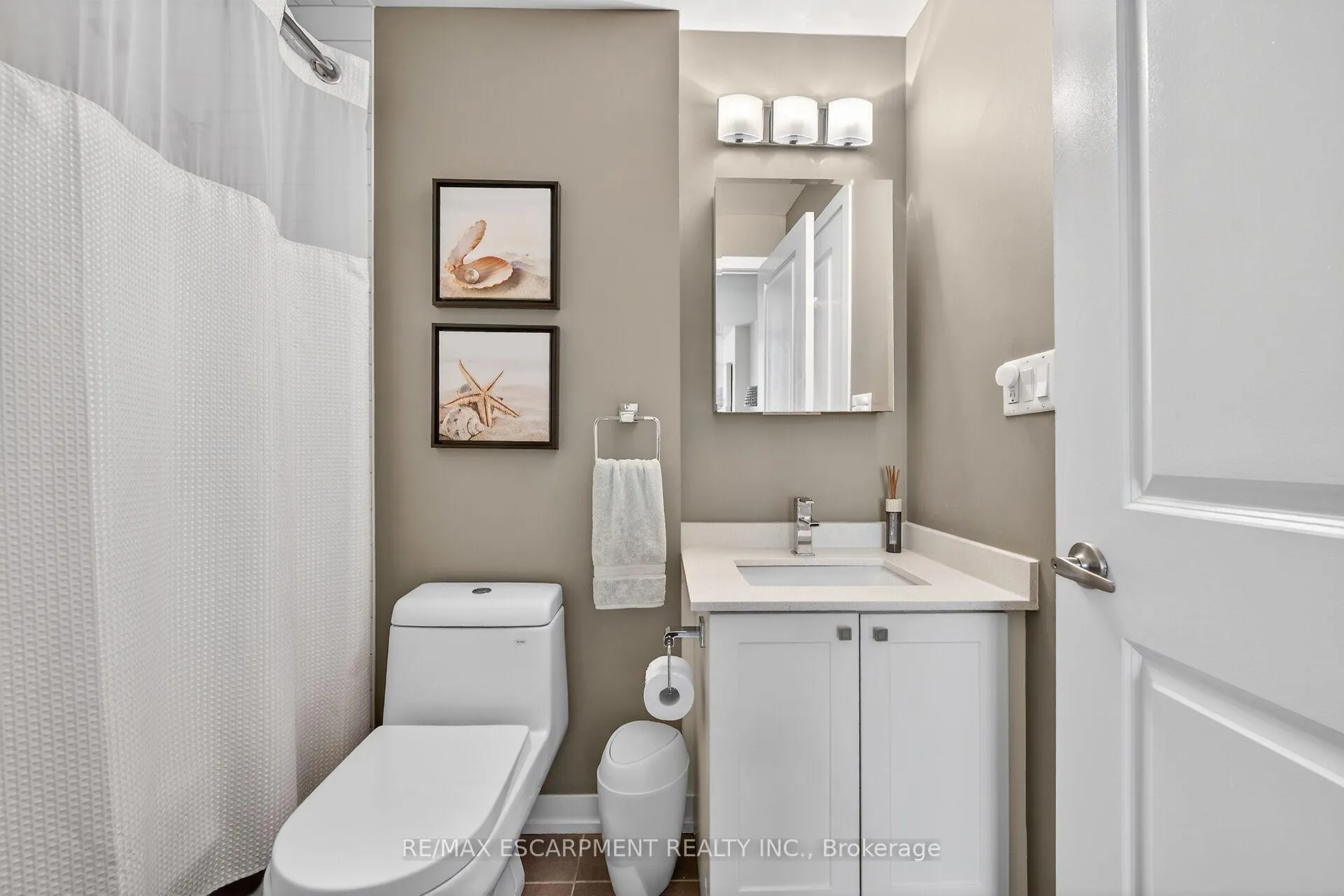 Photo 31 of Unit 214, 1284 Guelph Line, Burlington, Mountainside — HOMEH