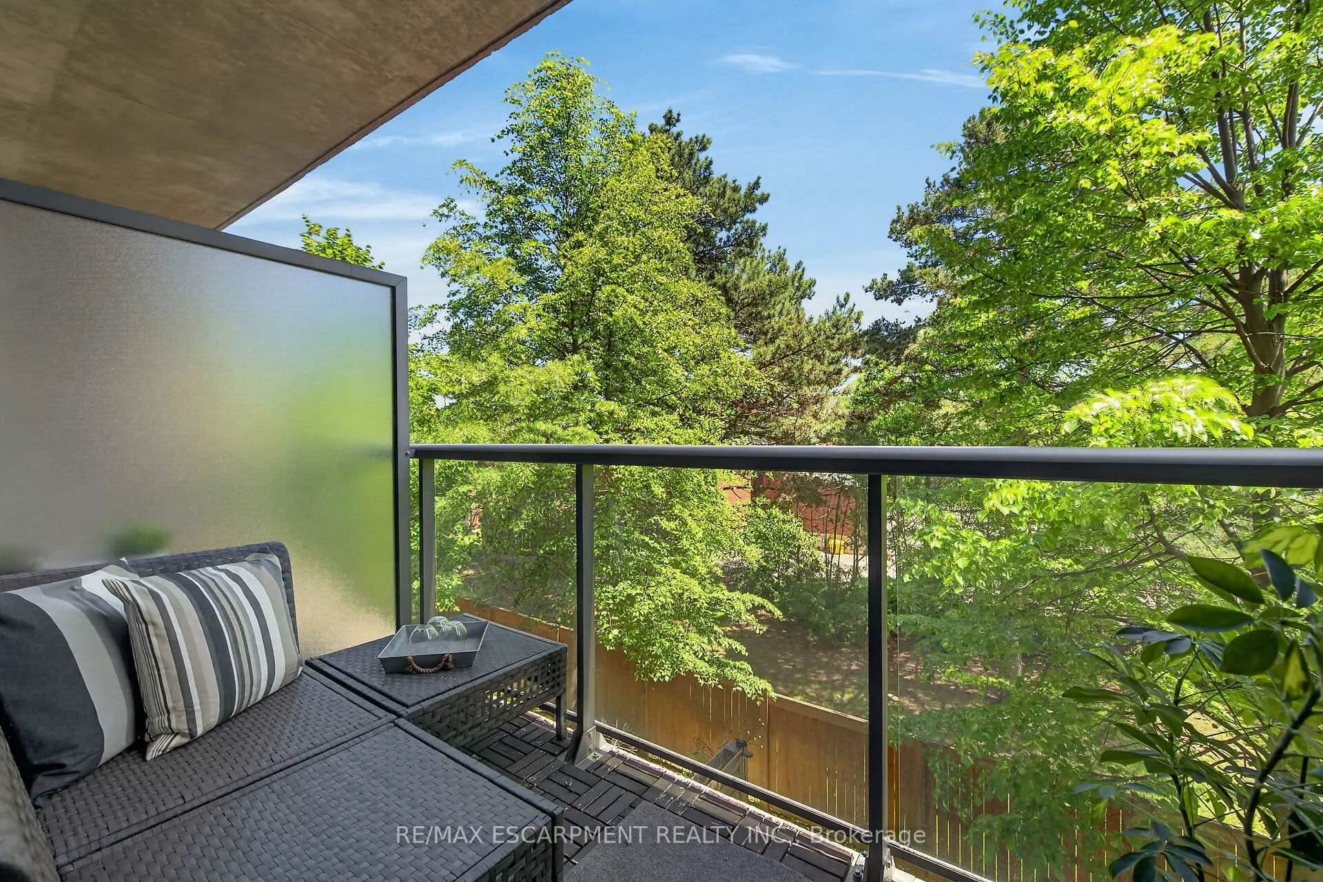 Photo 34 of Unit 214, 1284 Guelph Line, Burlington, Mountainside — HOMEH