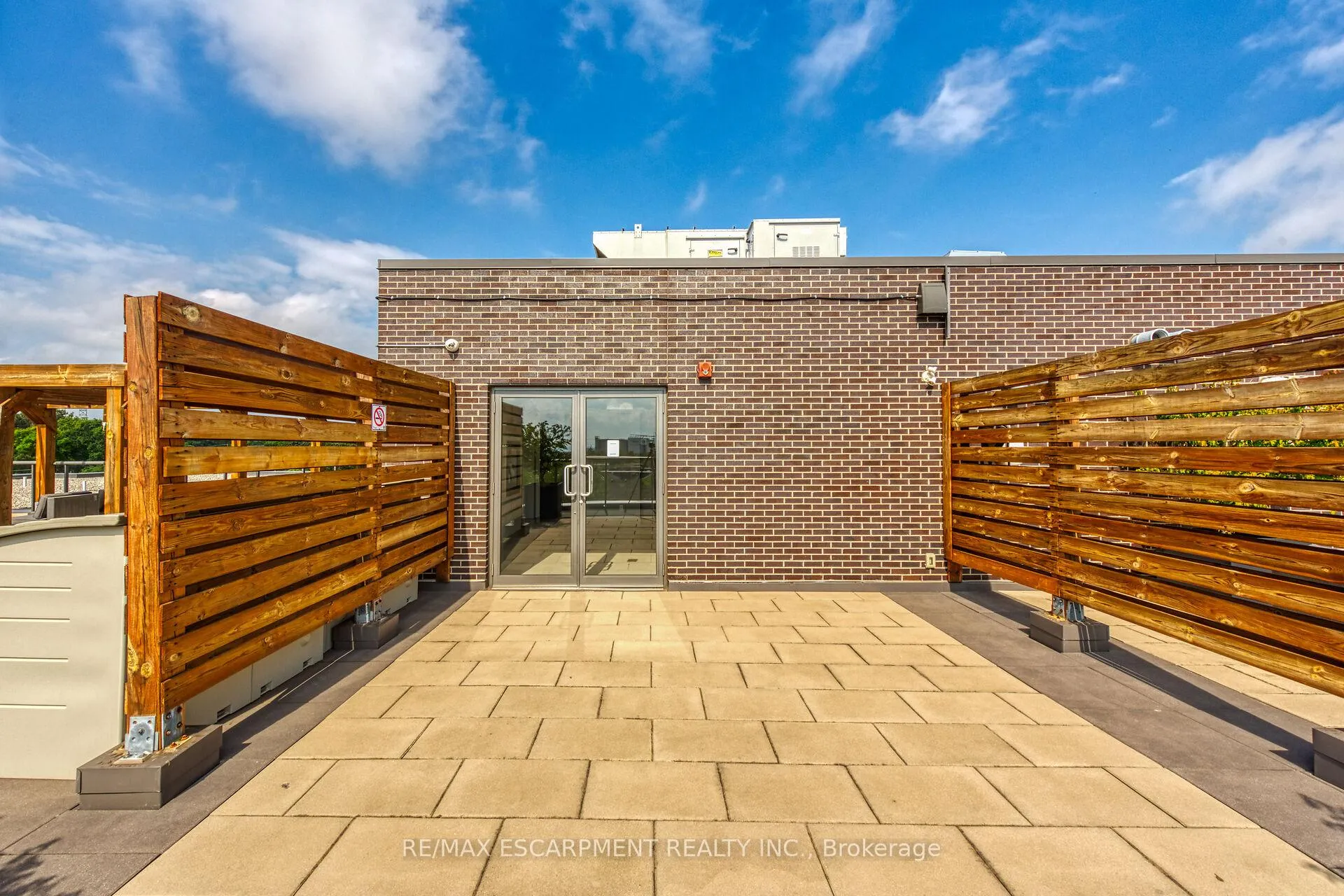Photo 43 of Unit 214, 1284 Guelph Line, Burlington, Mountainside — HOMEH