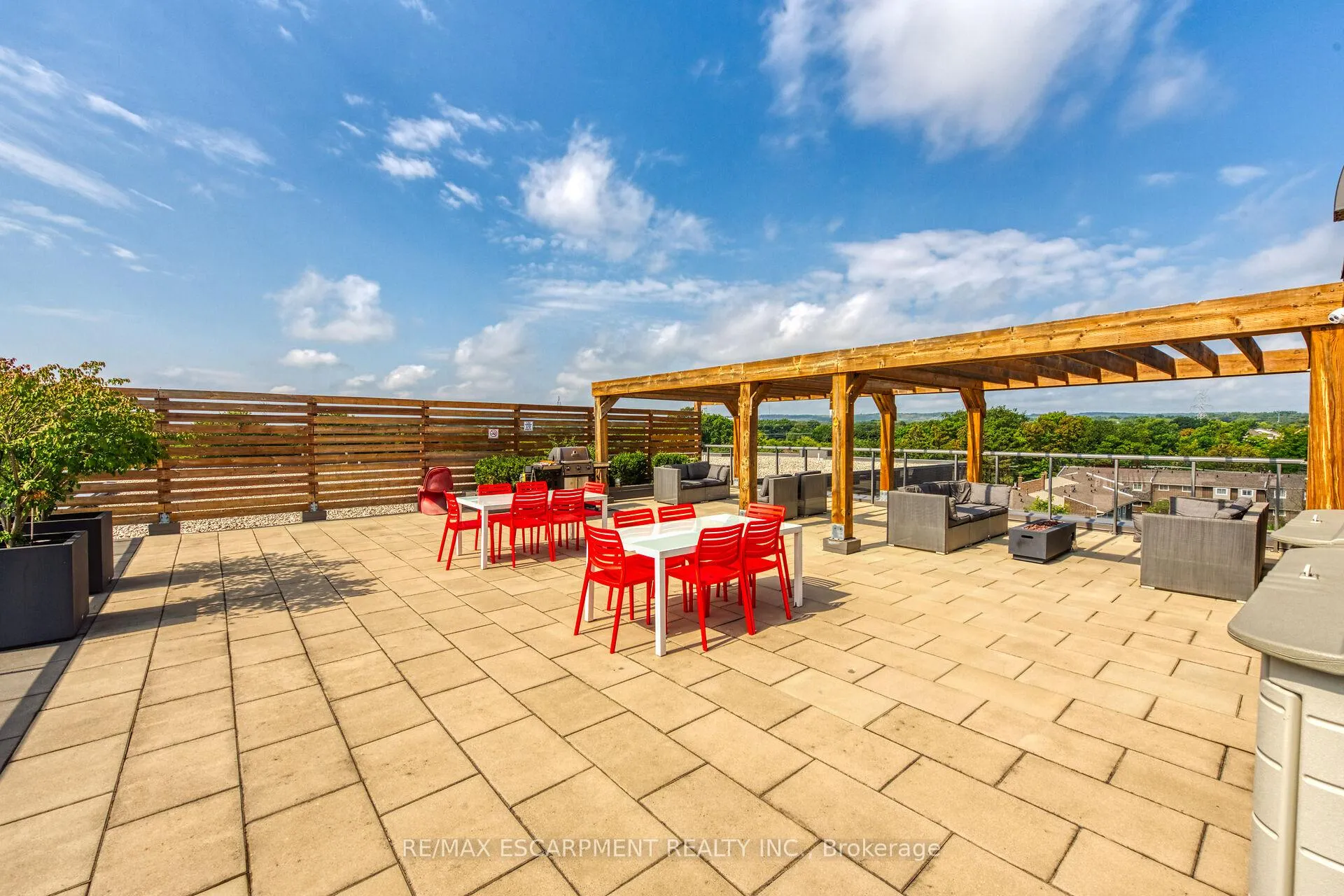 Photo 44 of Unit 214, 1284 Guelph Line, Burlington, Mountainside — HOMEH