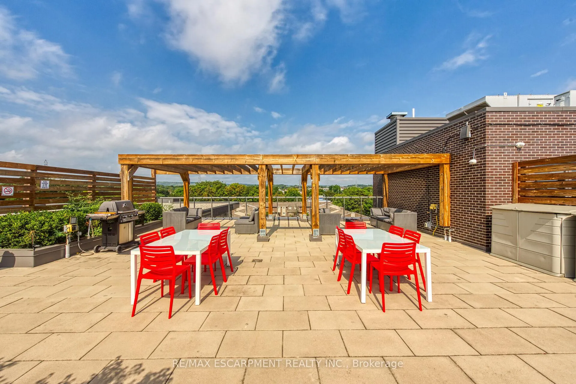 Photo 45 of Unit 214, 1284 Guelph Line, Burlington, Mountainside — HOMEH
