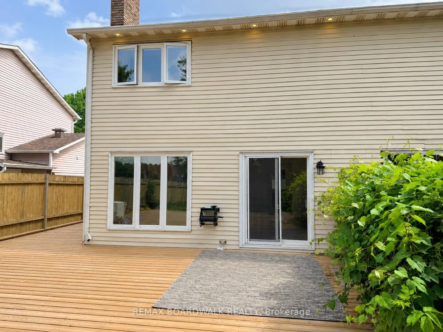 Photo 38 of 4396 Whittaker Crescent, Ottawa, Pineview — HOMEH