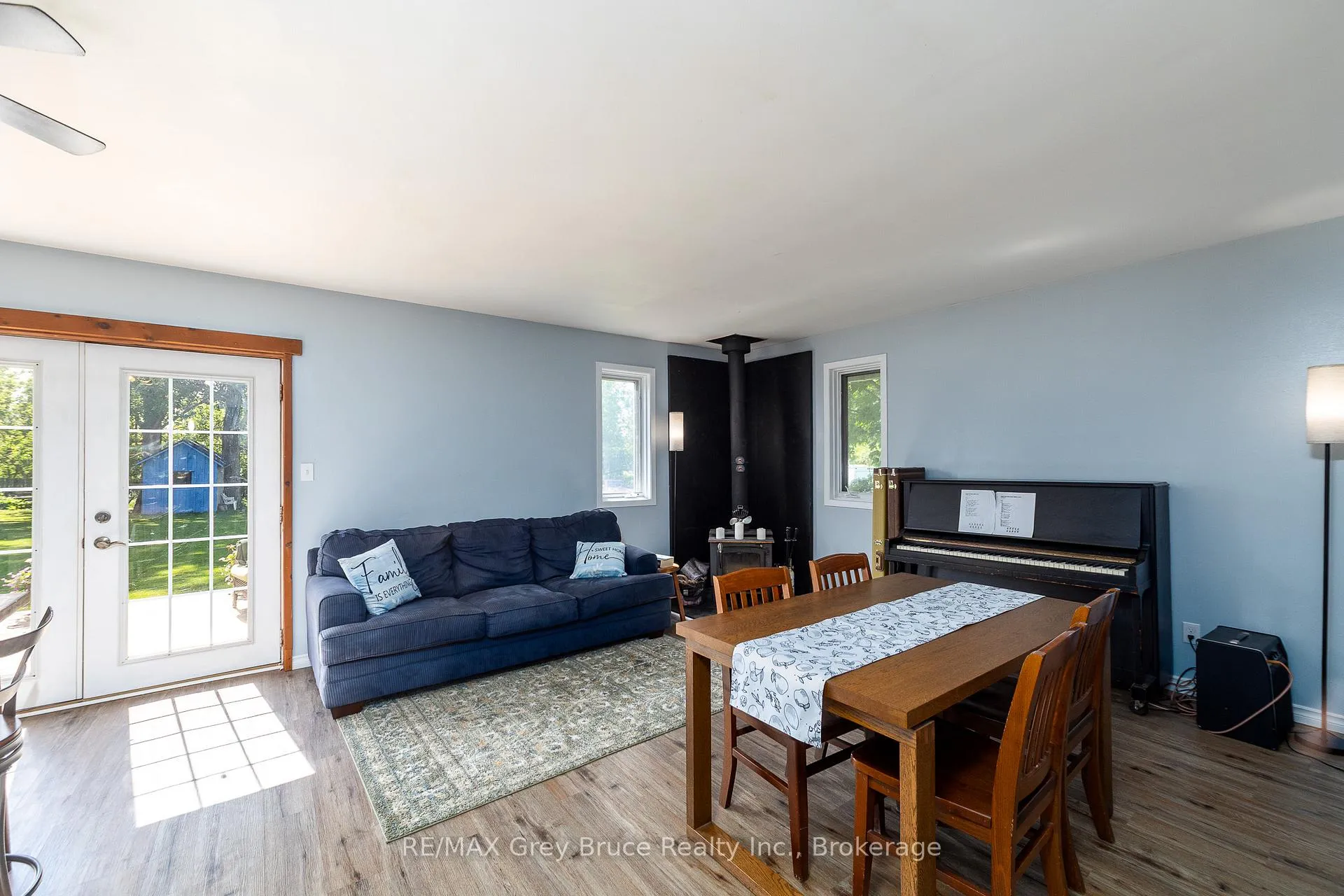 Photo 13 of 160 Grey Street W, Southgate — HOMEH