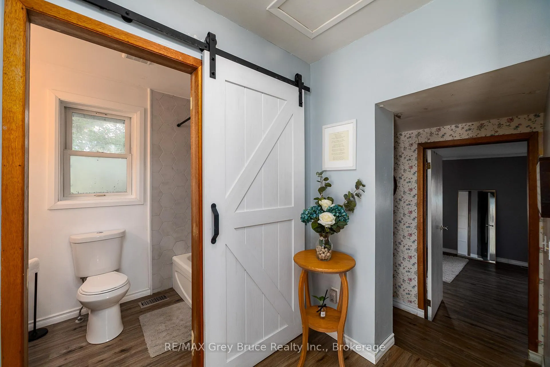 Photo 15 of 160 Grey Street W, Southgate — HOMEH