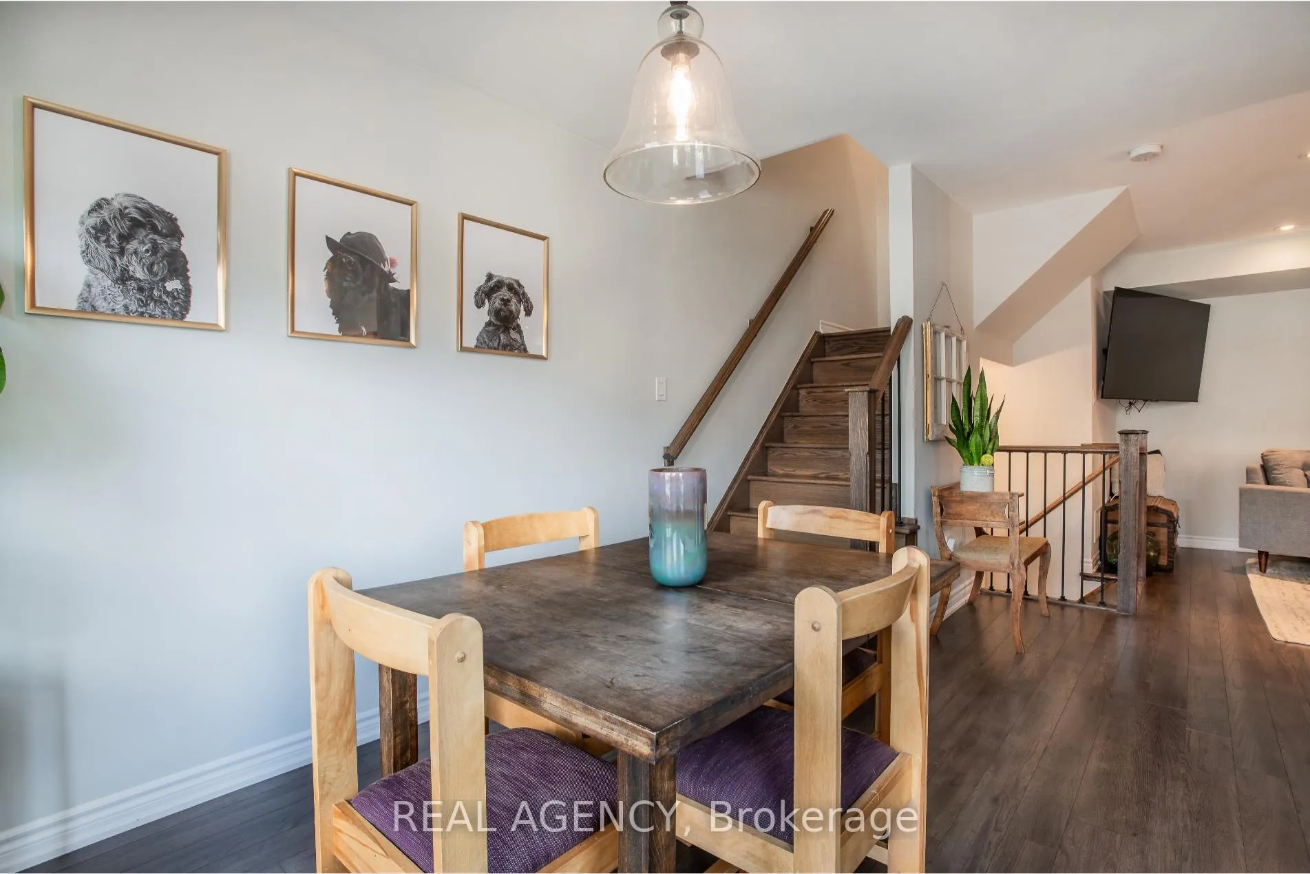 Photo 8 of 284 Jemima Drive, Oakville, Glenorchy — HOMEH