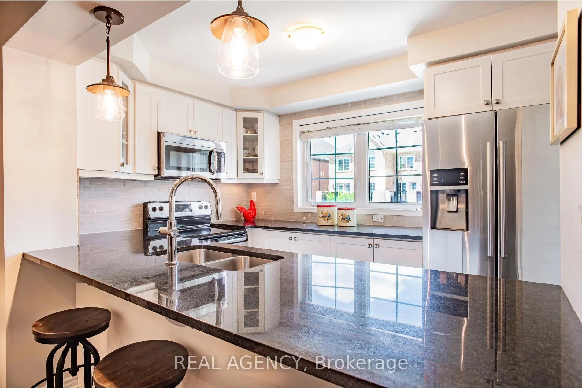 Photo 11 of 284 Jemima Drive, Oakville, Glenorchy — HOMEH