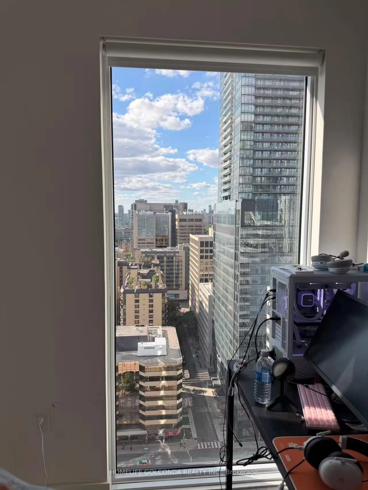 Photo 9 of Unit 2602, 238 Simcoe Street, Toronto, Kensington-Chinatown — HOMEH