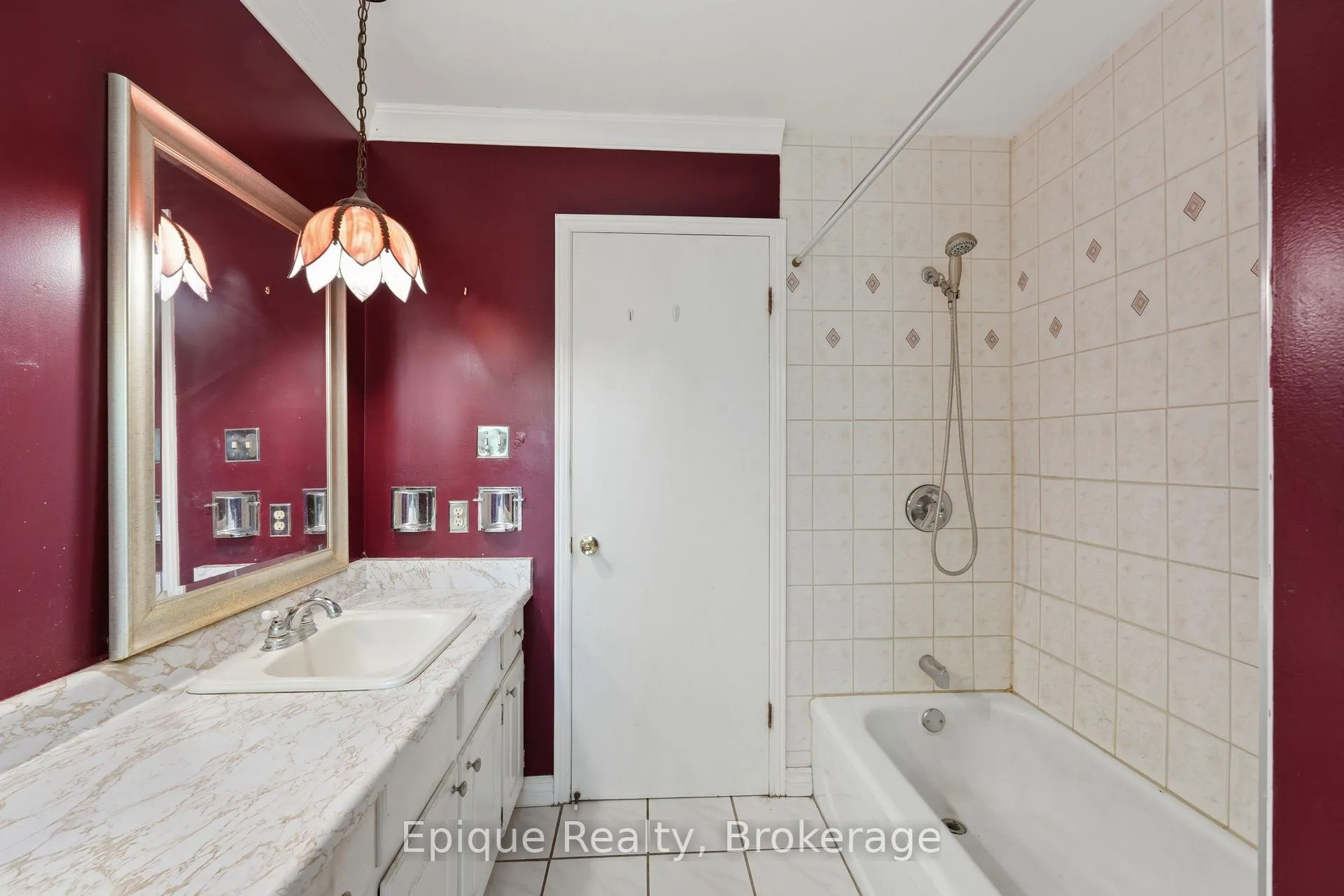 Photo 19 of 50 Combermere Crescent, Waterloo, Beechwood — HOMEH