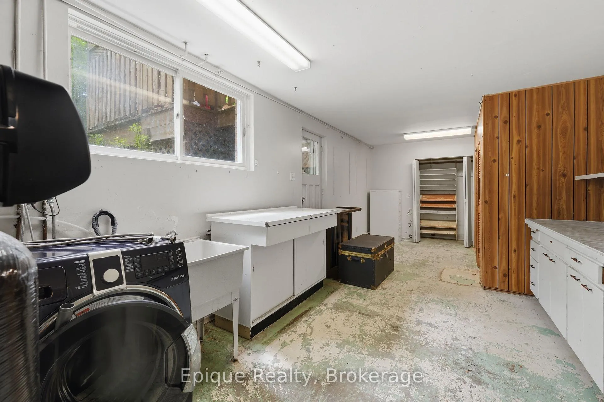 Photo 29 of 50 Combermere Crescent, Waterloo, Beechwood — HOMEH