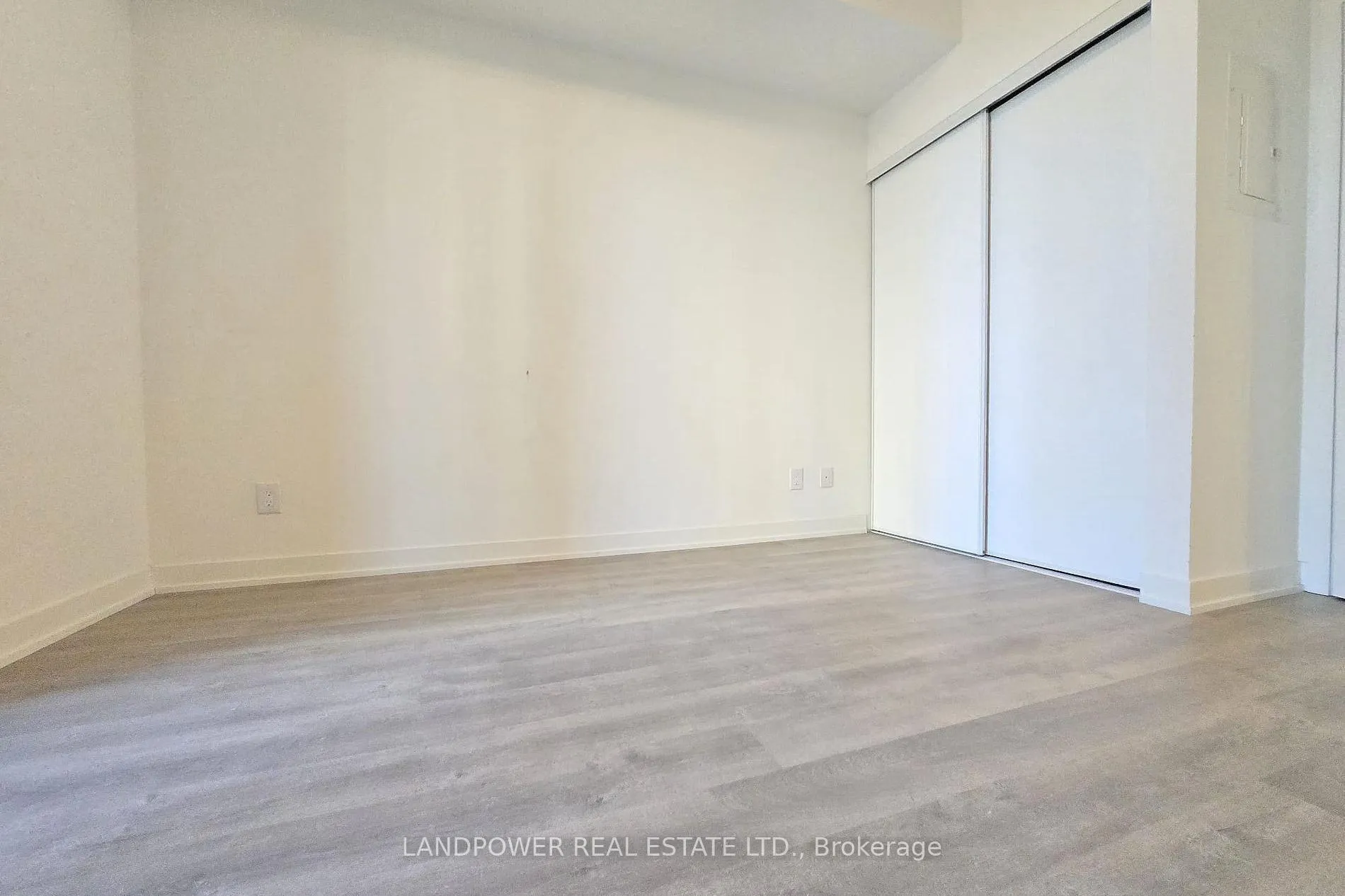 Photo 7 of Unit 1304, 8119 Birchmount Road, Markham, Unionville — HOMEH