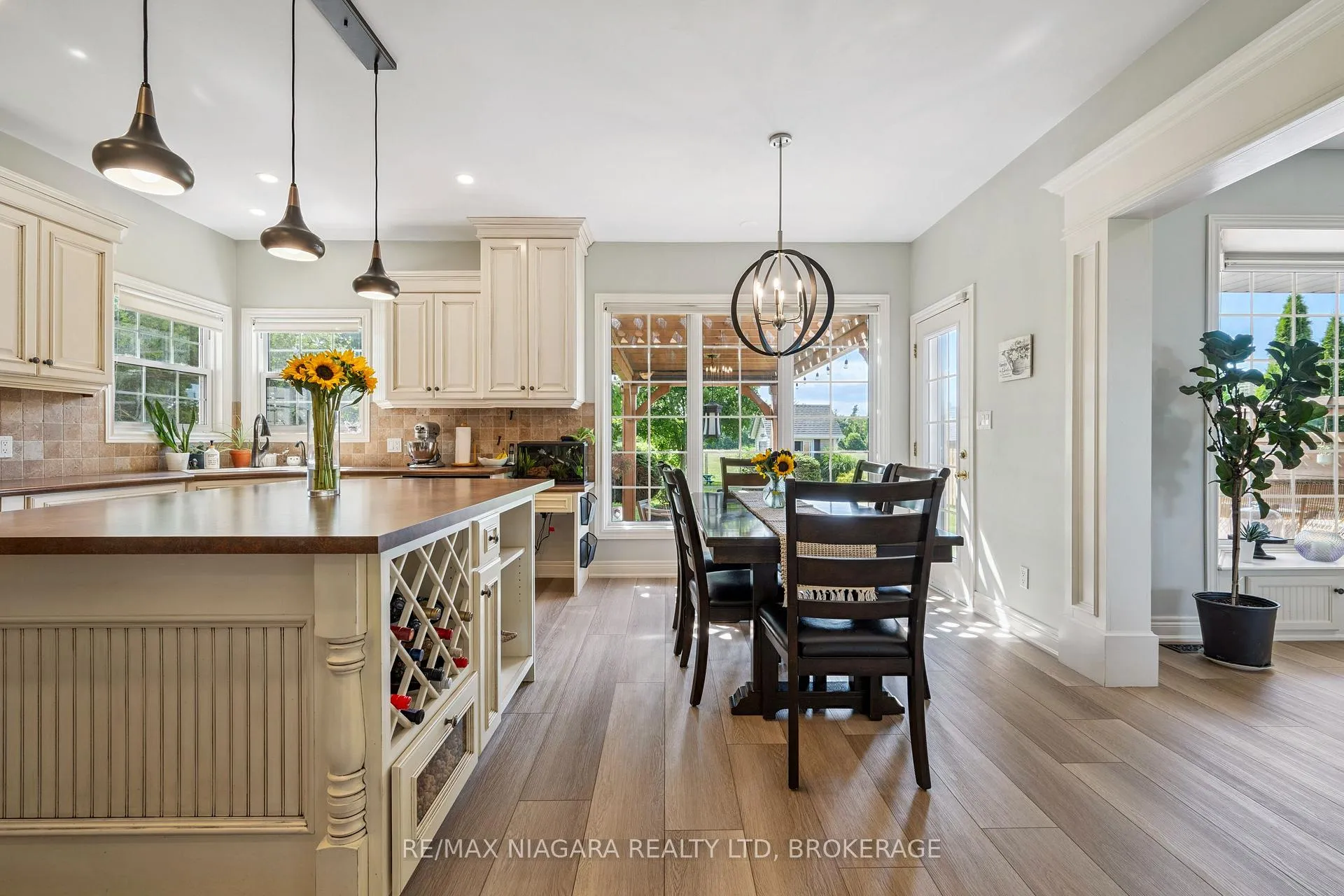 Photo 21 of 2231 Seventh Street, St. Catharines, Rural Fourth — HOMEH