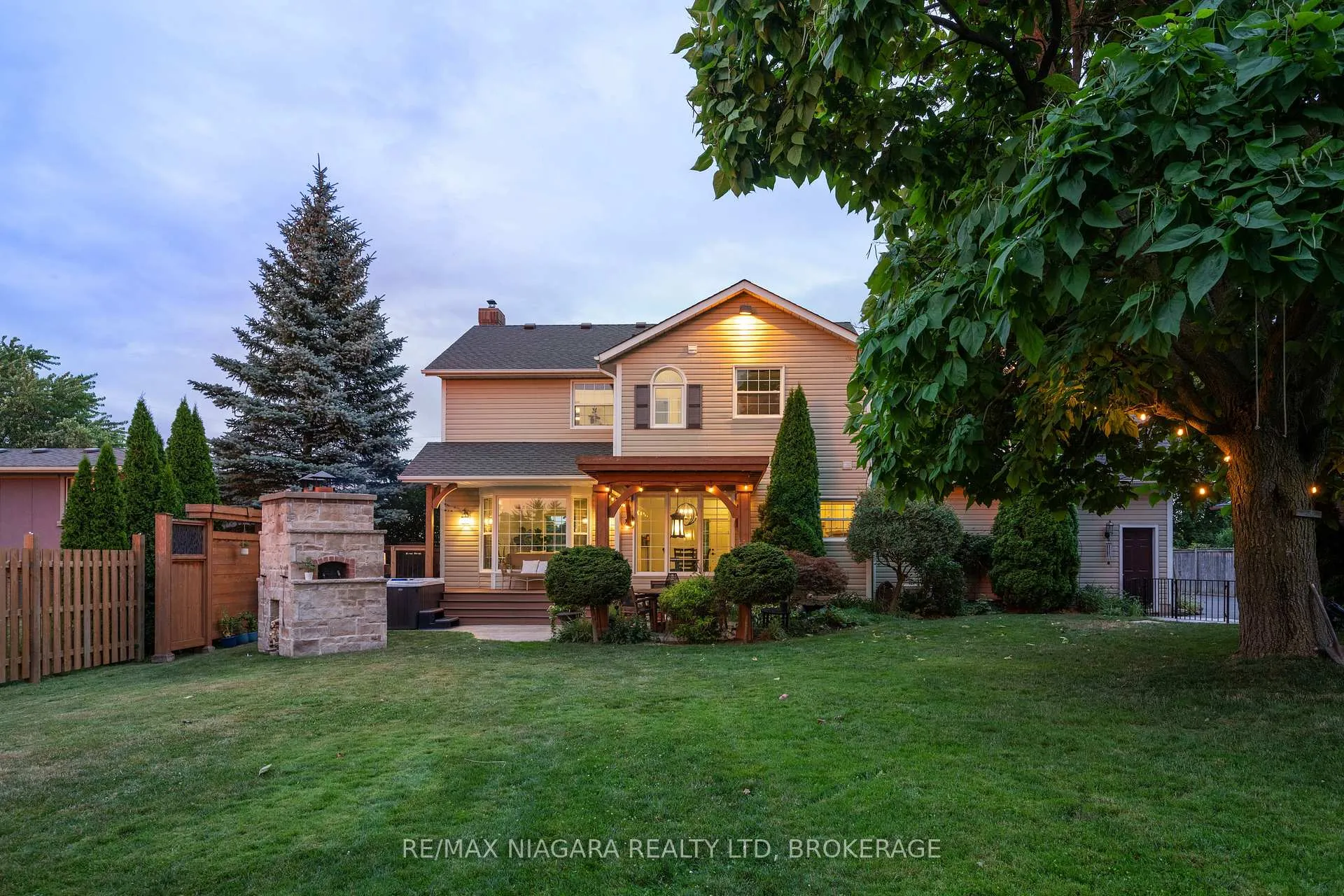 Photo 47 of 2231 Seventh Street, St. Catharines, Rural Fourth — HOMEH