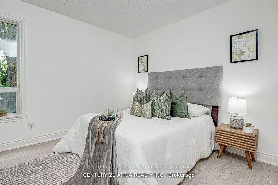 Photo 13 of 18 Hester Court, Markham, Royal Orchard — HOMEH