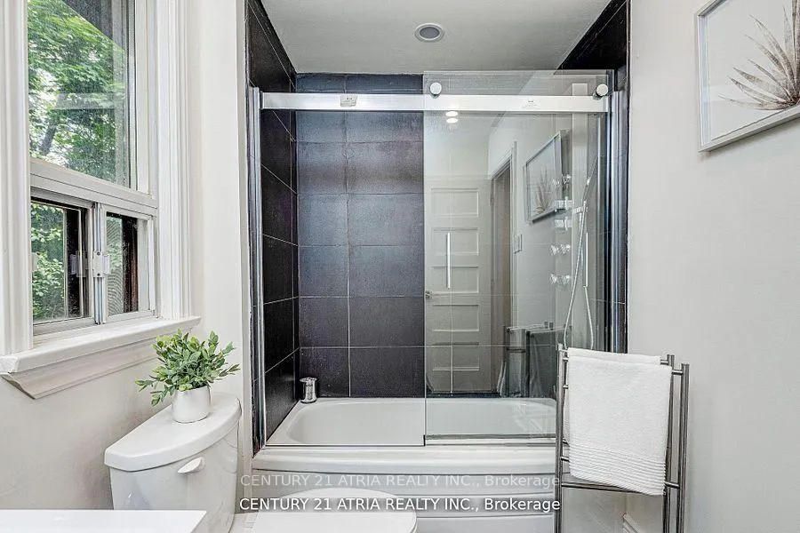 Photo 16 of 18 Hester Court, Markham, Royal Orchard — HOMEH