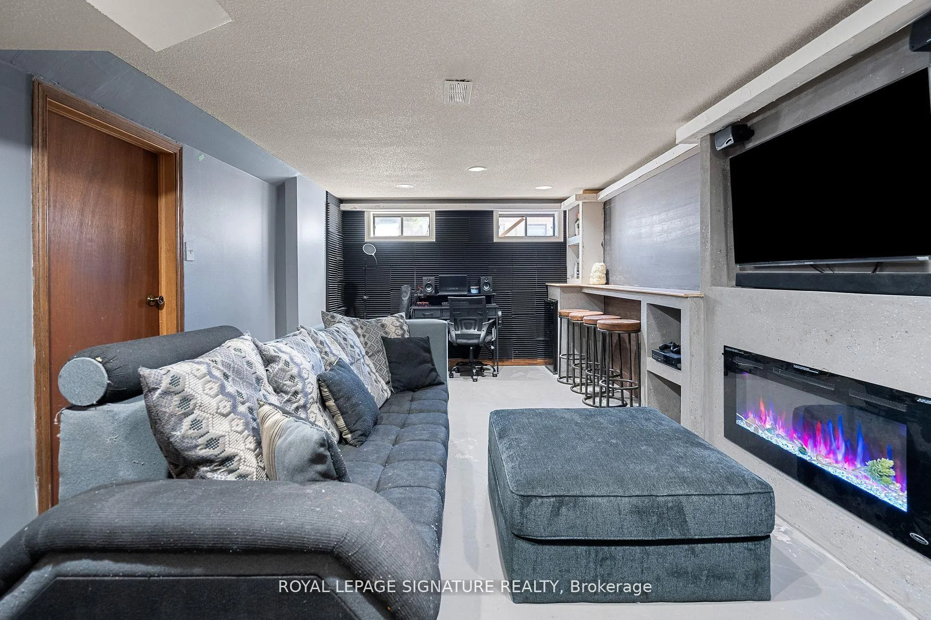 Photo 12 of 63 Lowell Avenue E, St. Catharines, Haig — HOMEH
