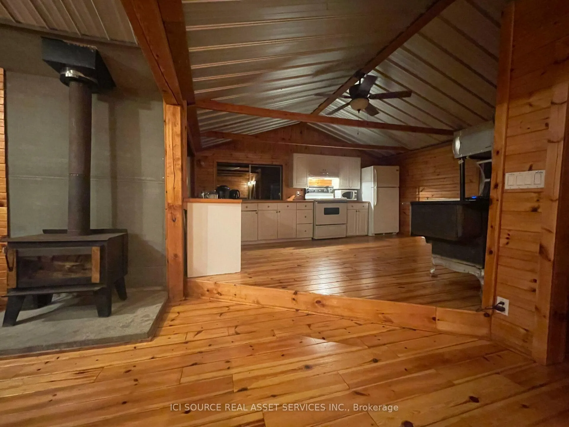 Photo 18 of 596C Ham Lake Road E, Killarney — HOMEH