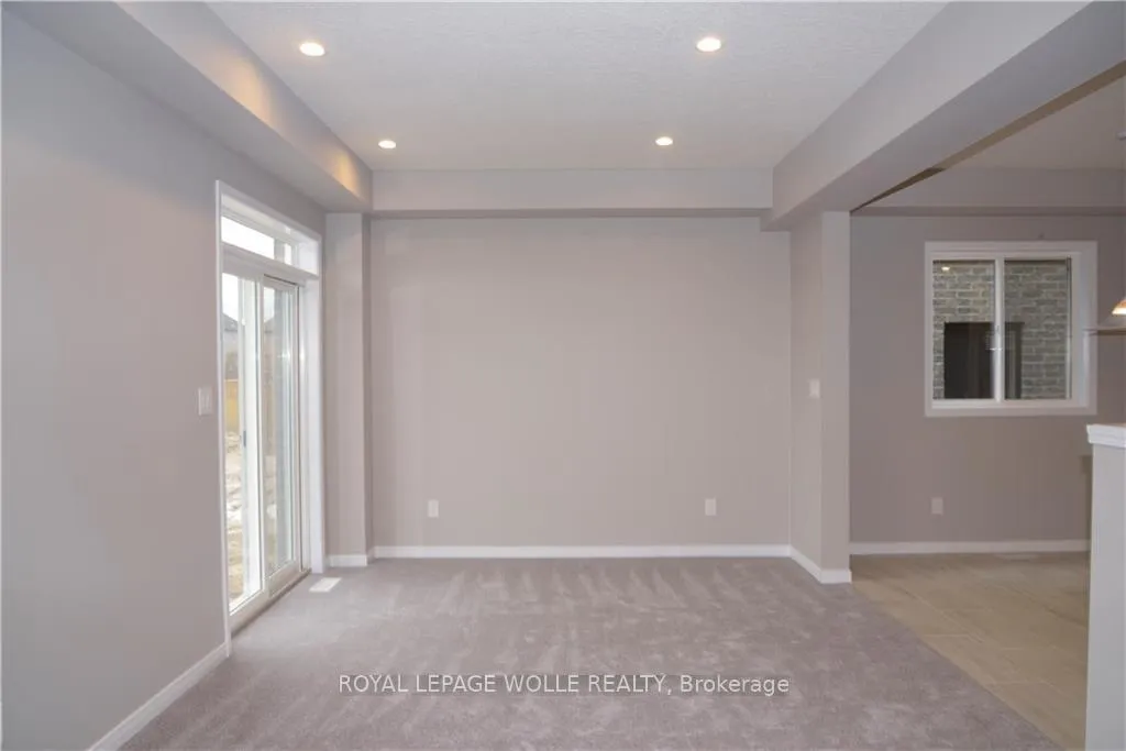 Photo 8 of 664 Blair Creek Drive, Kitchener, Doon South — HOMEH