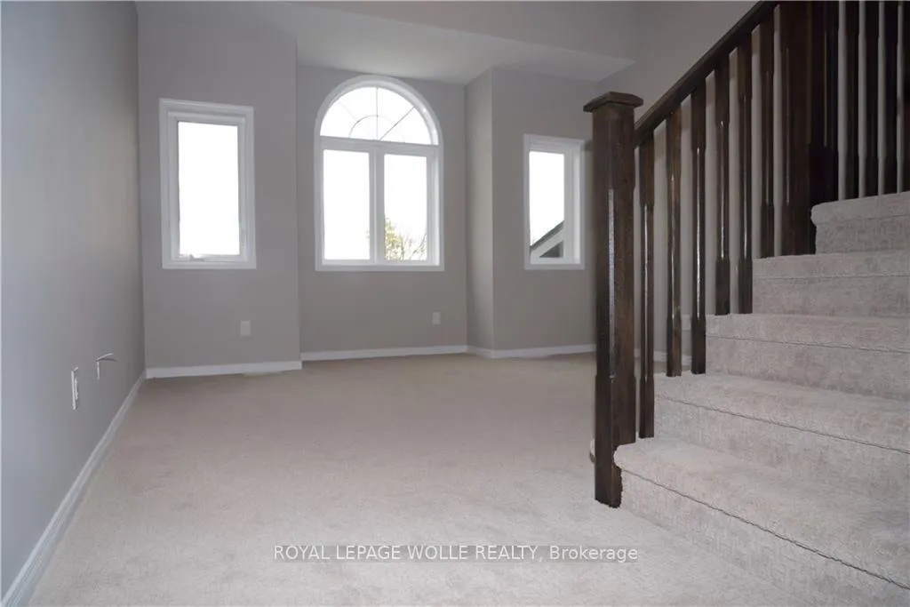 Photo 12 of 664 Blair Creek Drive, Kitchener, Doon South — HOMEH