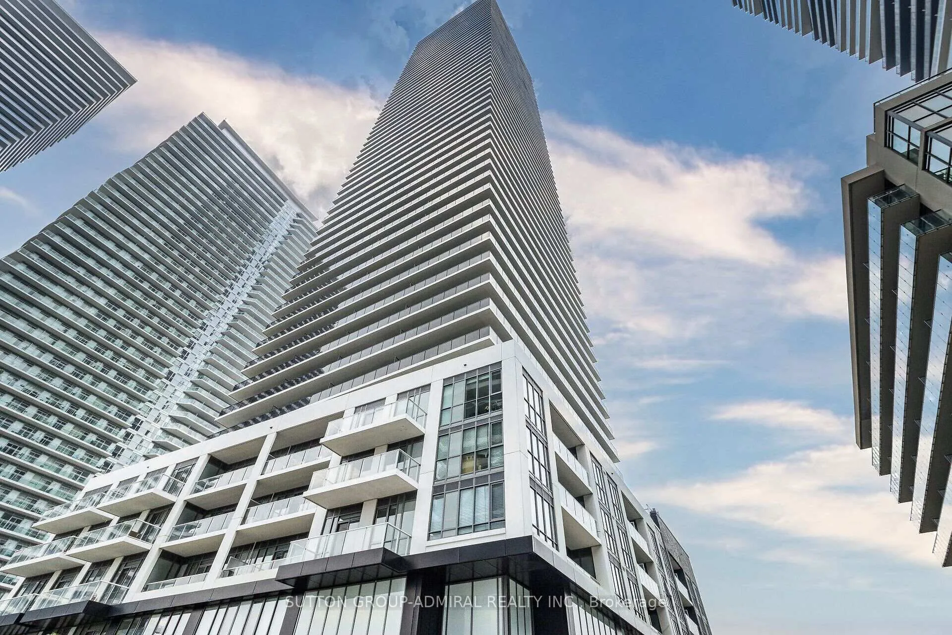Photo 1 of Unit 2103, 70 Annie Craig Drive, Etobicoke, Mimico — HOMEH