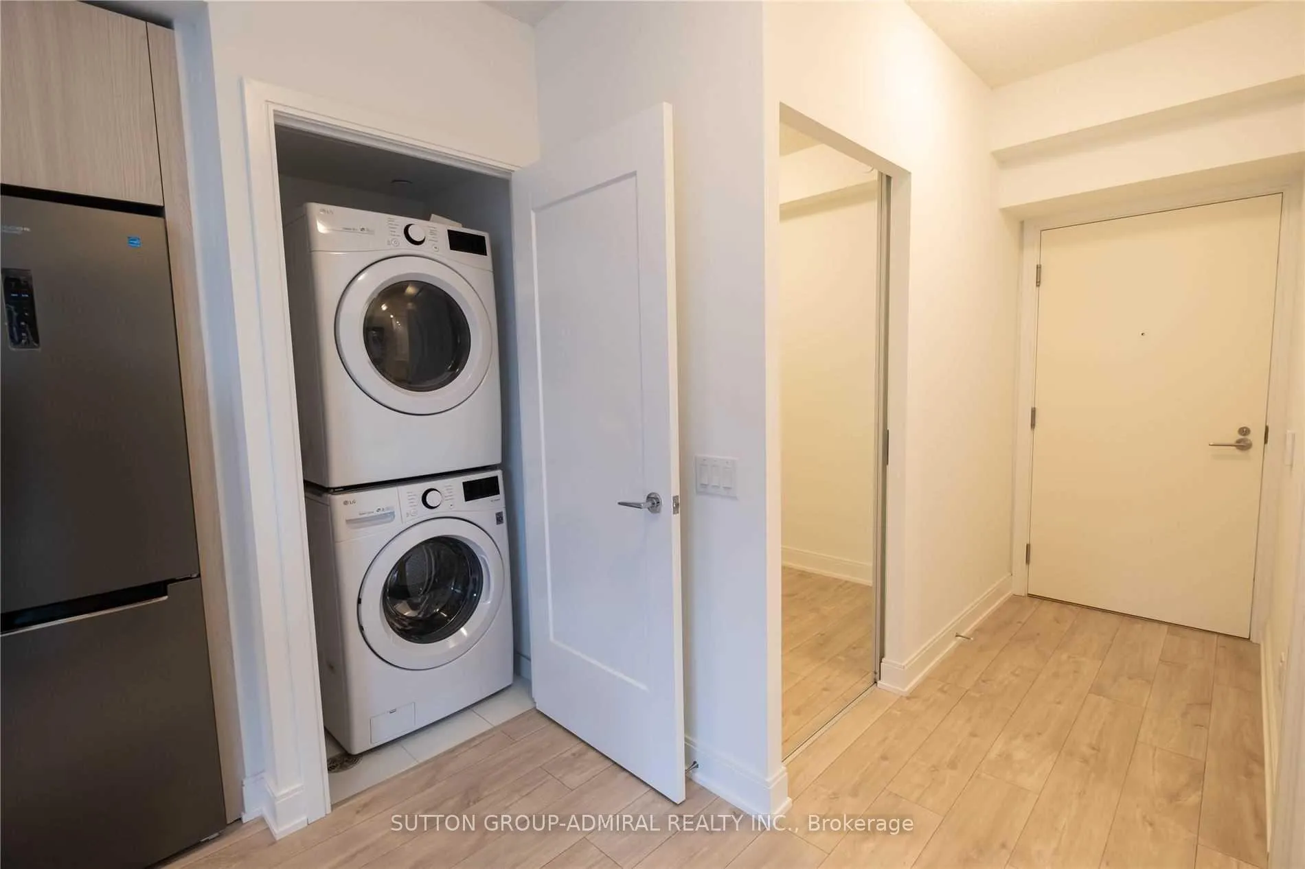 Photo 14 of Unit 2103, 70 Annie Craig Drive, Etobicoke, Mimico — HOMEH