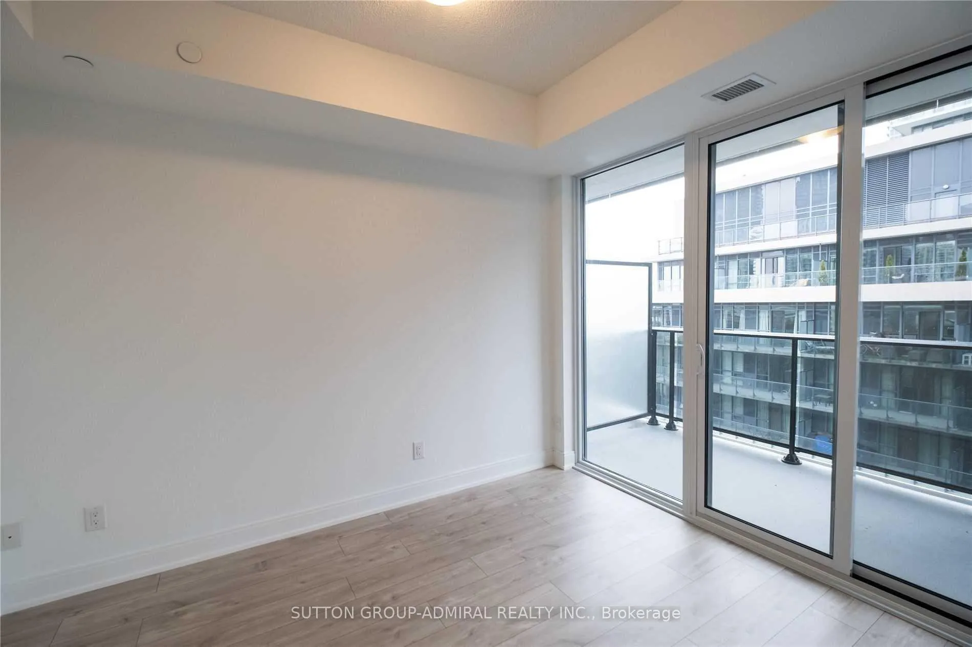 Photo 16 of Unit 2103, 70 Annie Craig Drive, Etobicoke, Mimico — HOMEH