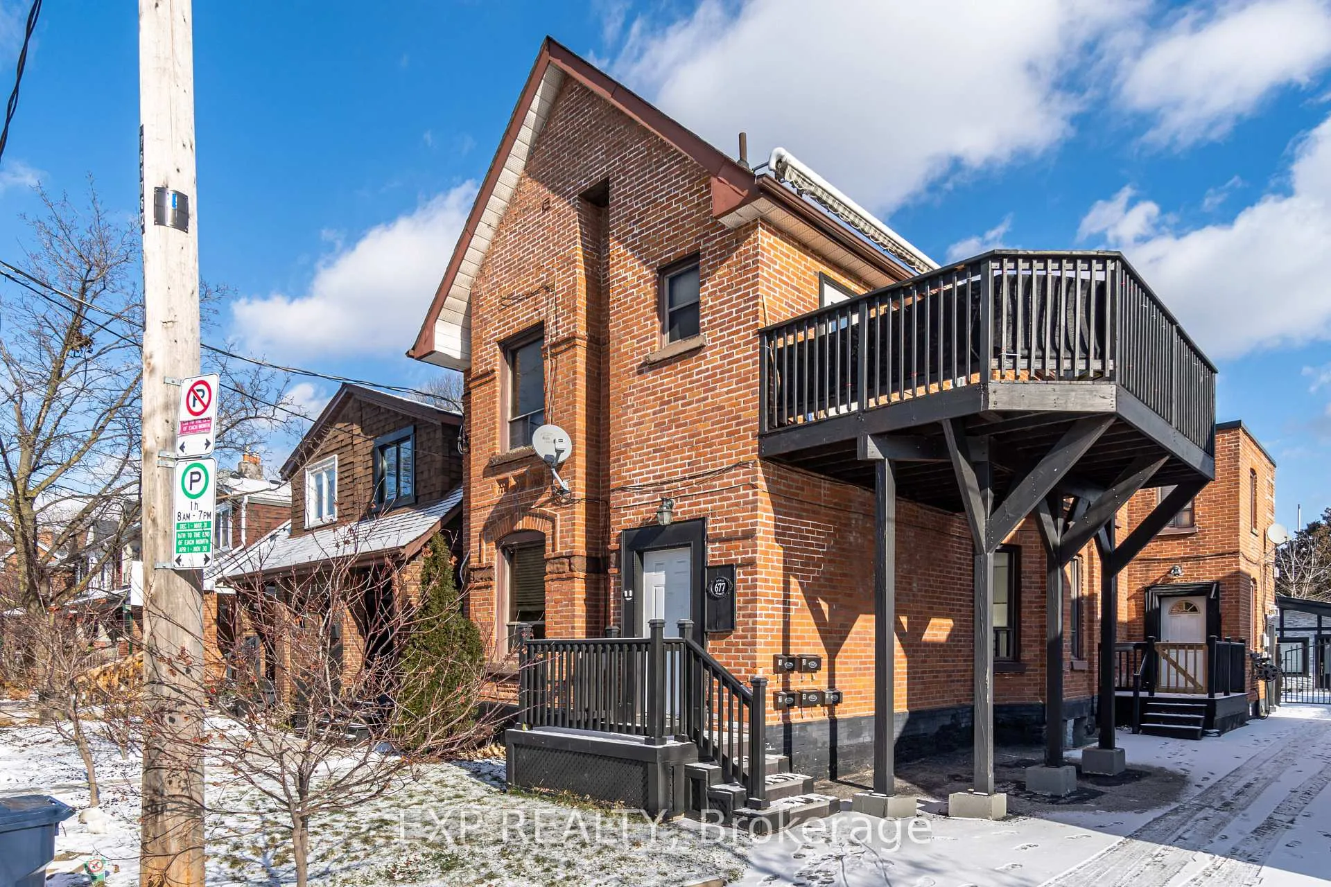 Photo 3 of Unit 3, 677 Durie Street, Toronto, Runnymede-Bloor West Village — HOMEH