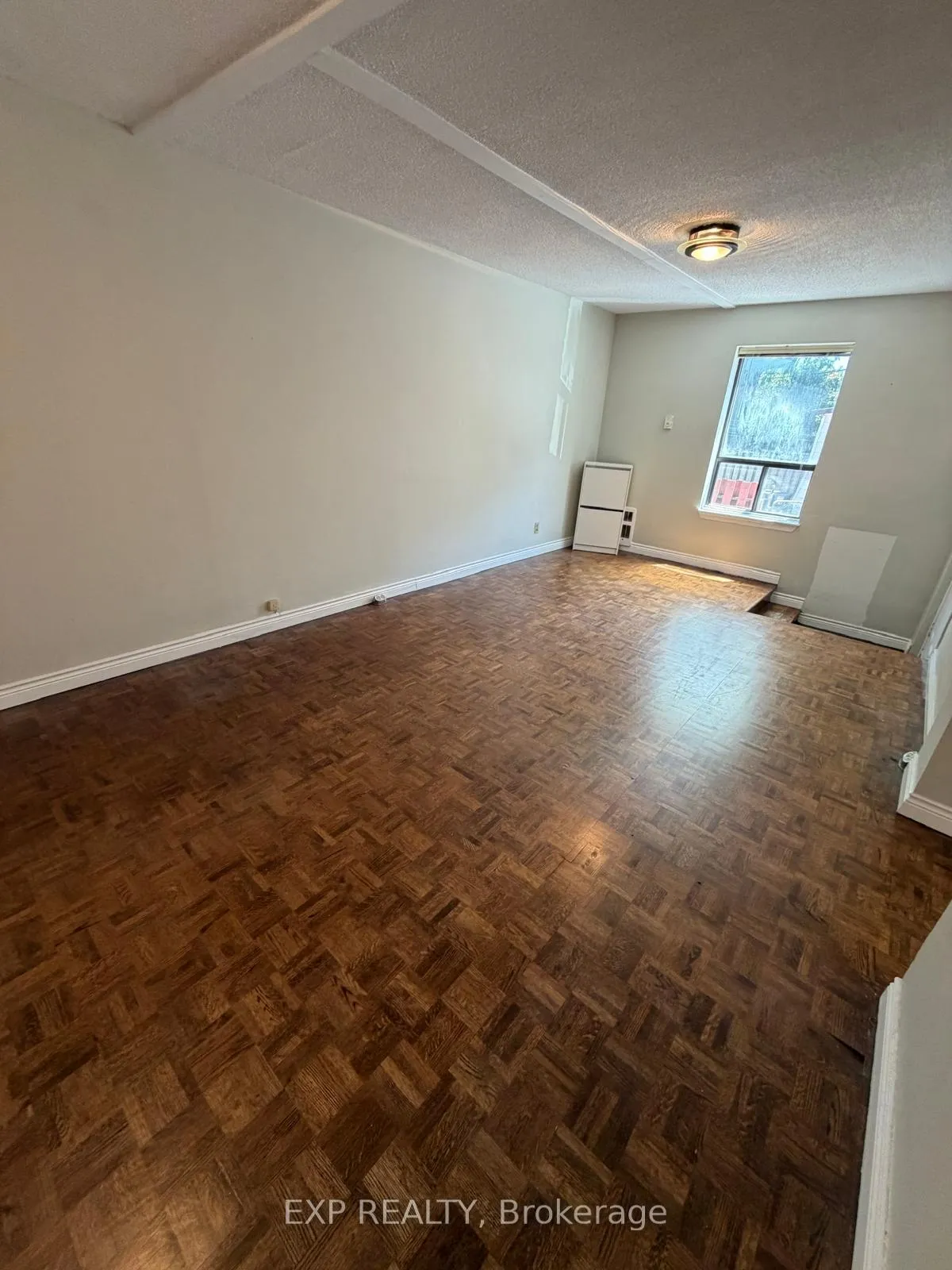 Photo 15 of Unit 3, 677 Durie Street, Toronto, Runnymede-Bloor West Village — HOMEH