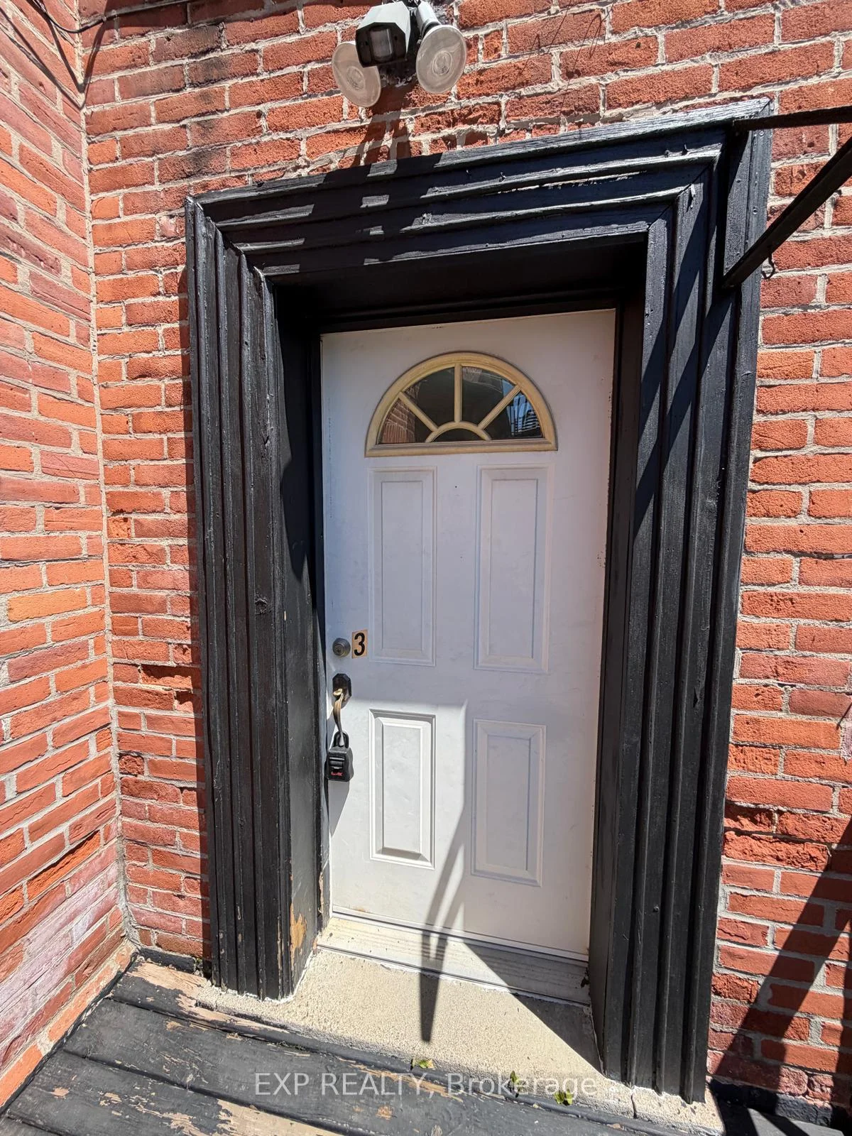 Photo 32 of Unit 3, 677 Durie Street, Toronto, Runnymede-Bloor West Village — HOMEH