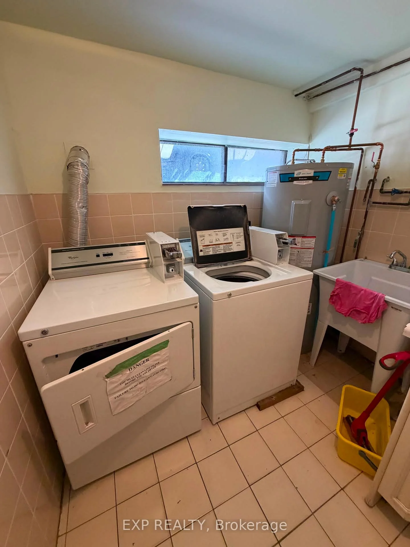 Photo 33 of Unit 3, 677 Durie Street, Toronto, Runnymede-Bloor West Village — HOMEH