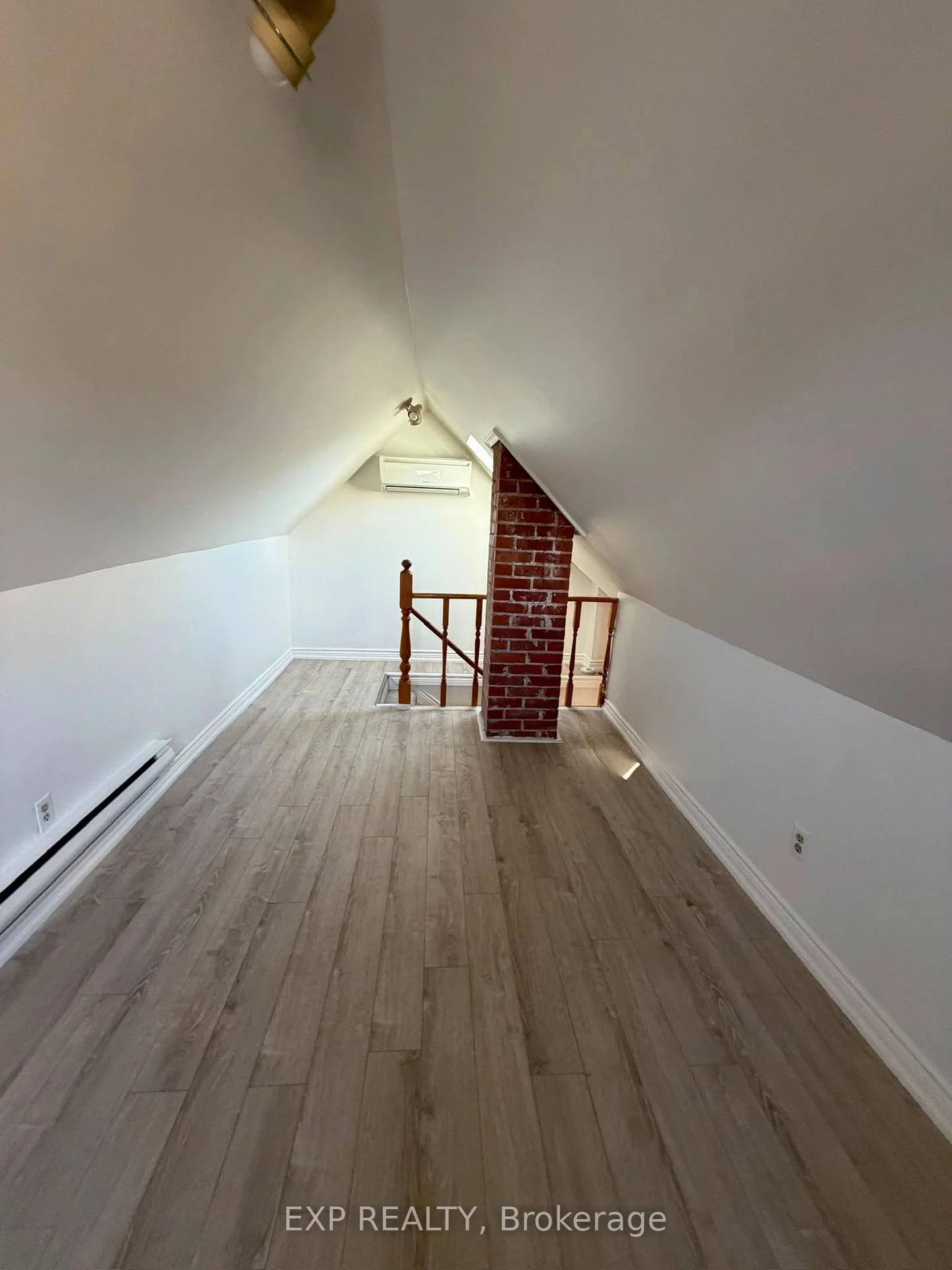 Photo 36 of Unit 3, 677 Durie Street, Toronto, Runnymede-Bloor West Village — HOMEH