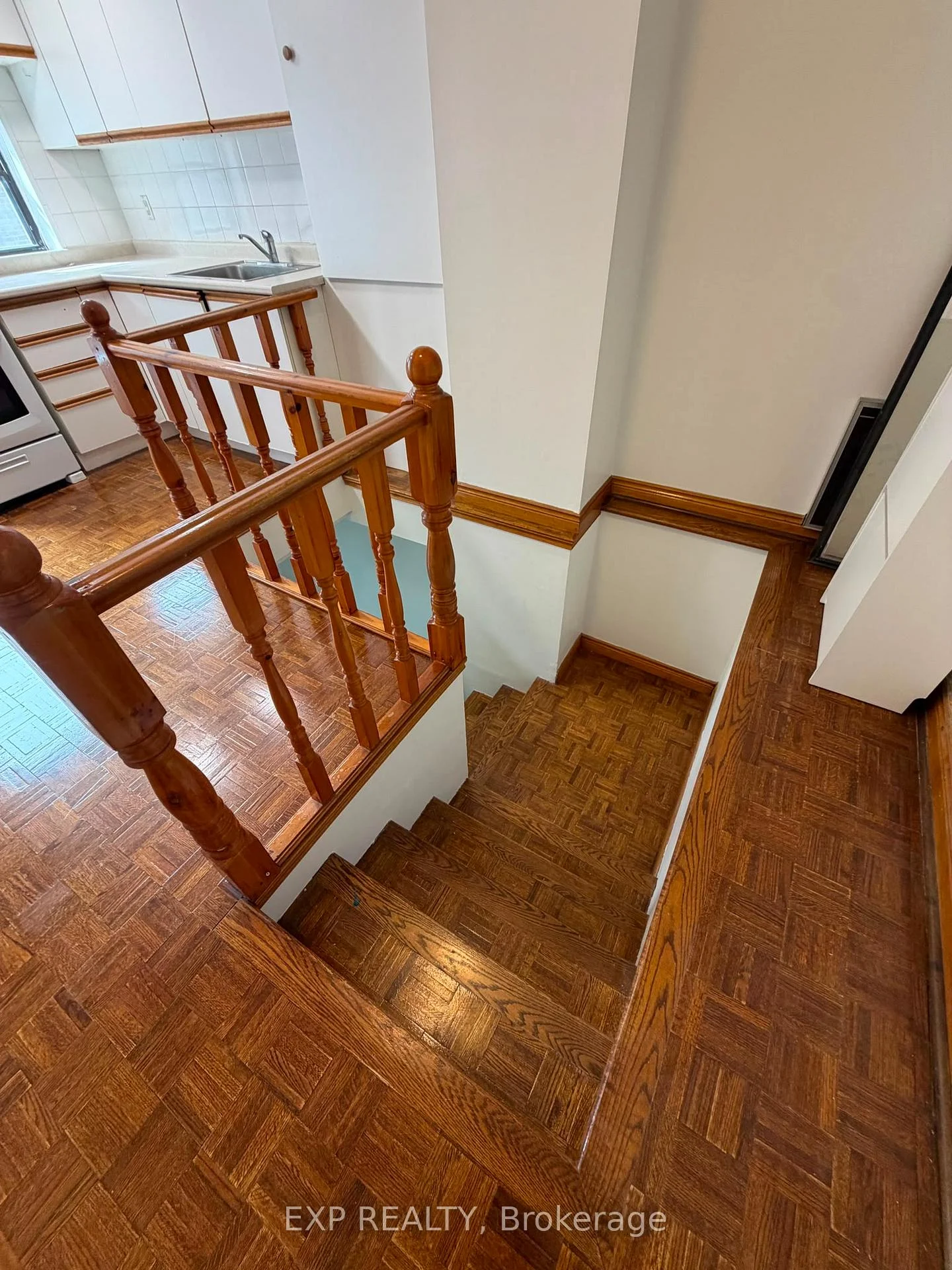 Photo 26 of Unit 3, 677 Durie Street, Toronto, Runnymede-Bloor West Village — HOMEH