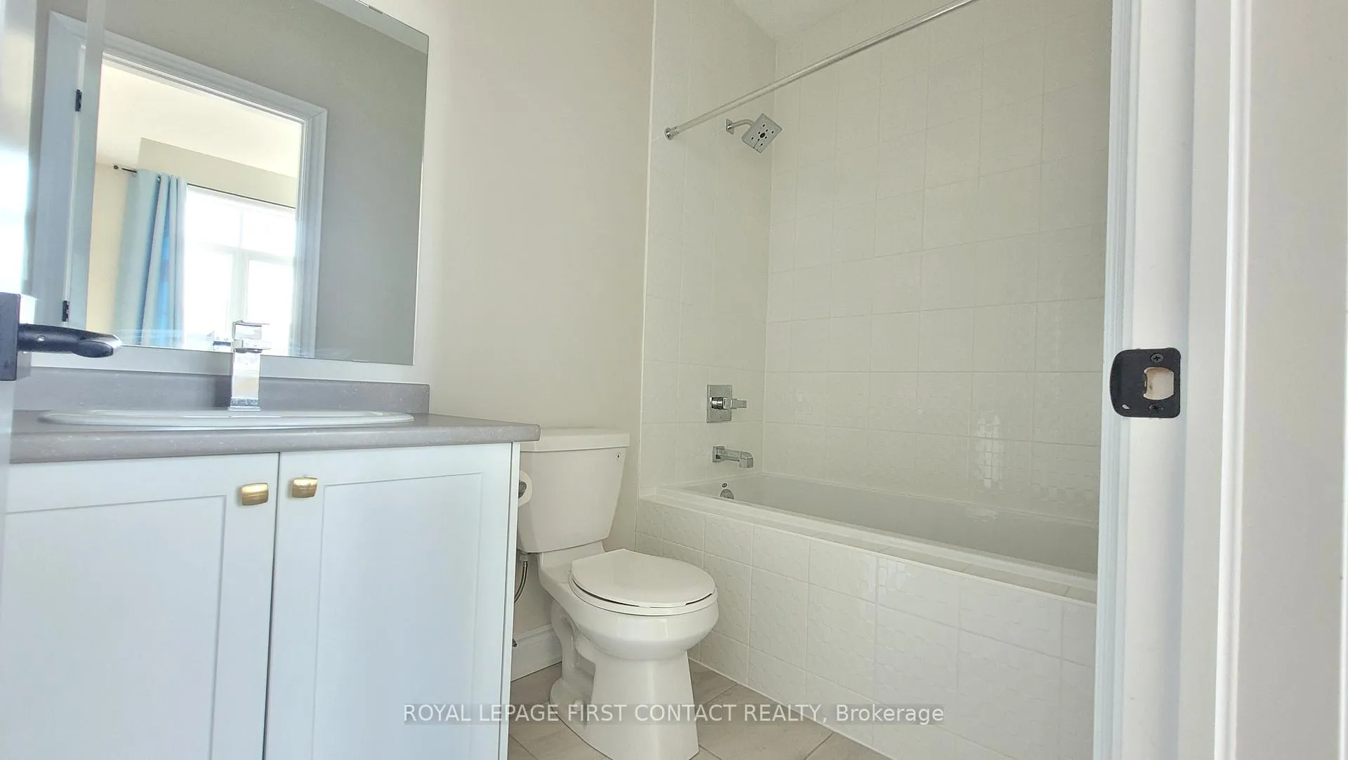 Photo 35 of 113 Bearberry Road, Springwater, Midhurst — HOMEH