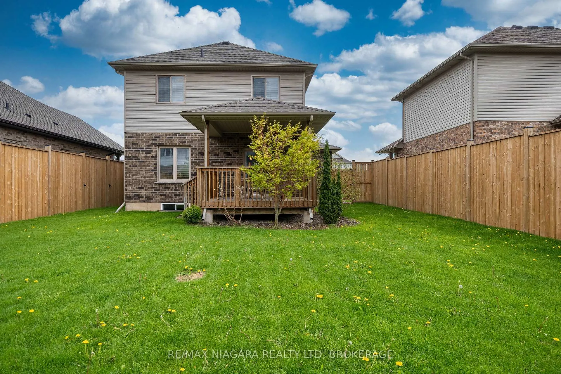 Photo 45 of 9385 Eagle Ridge Drive, Niagara Falls, Forestview — HOMEH